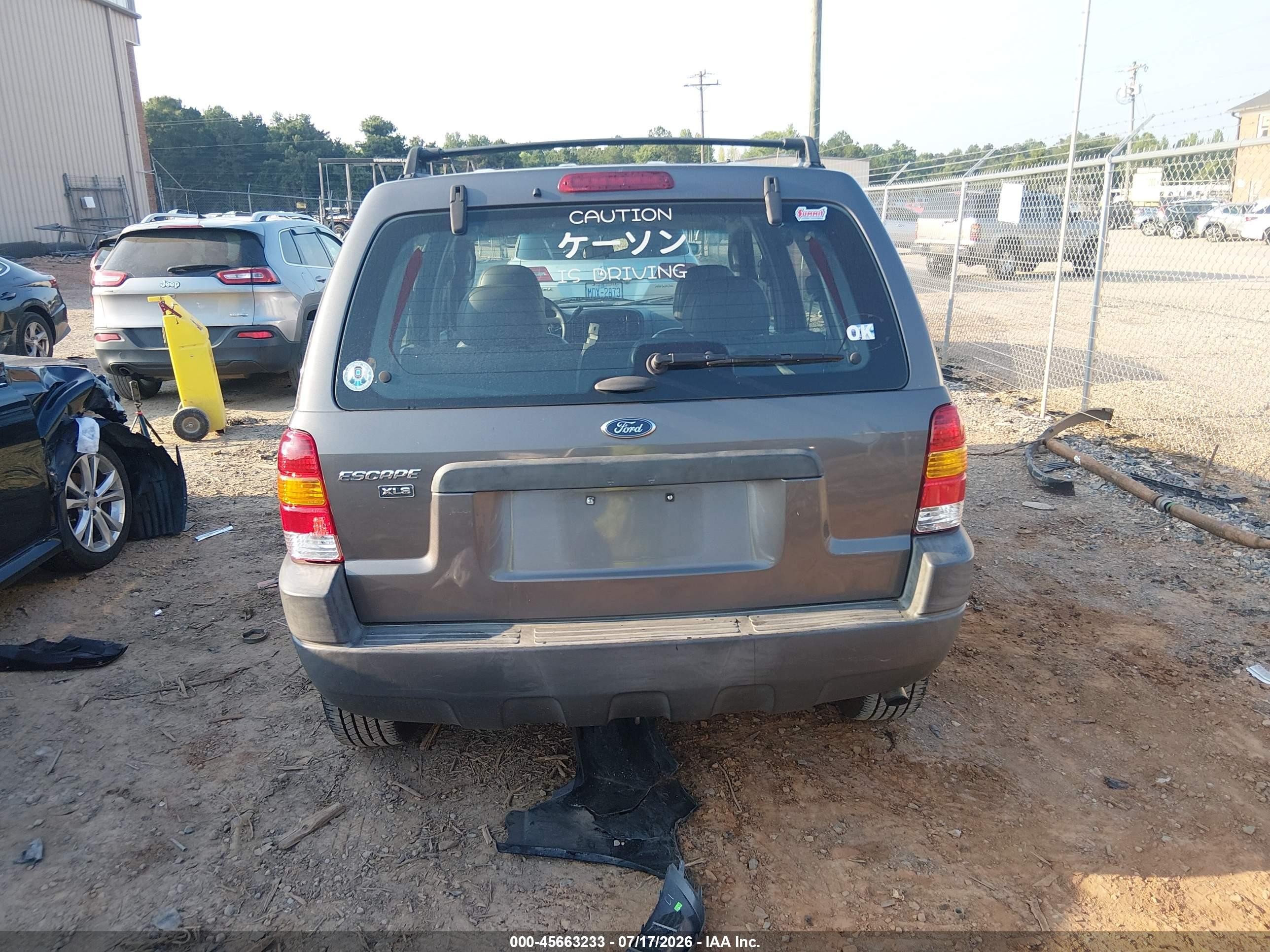 2002 Ford Escape Xls Gray vin: 1FMYU01102KC15248