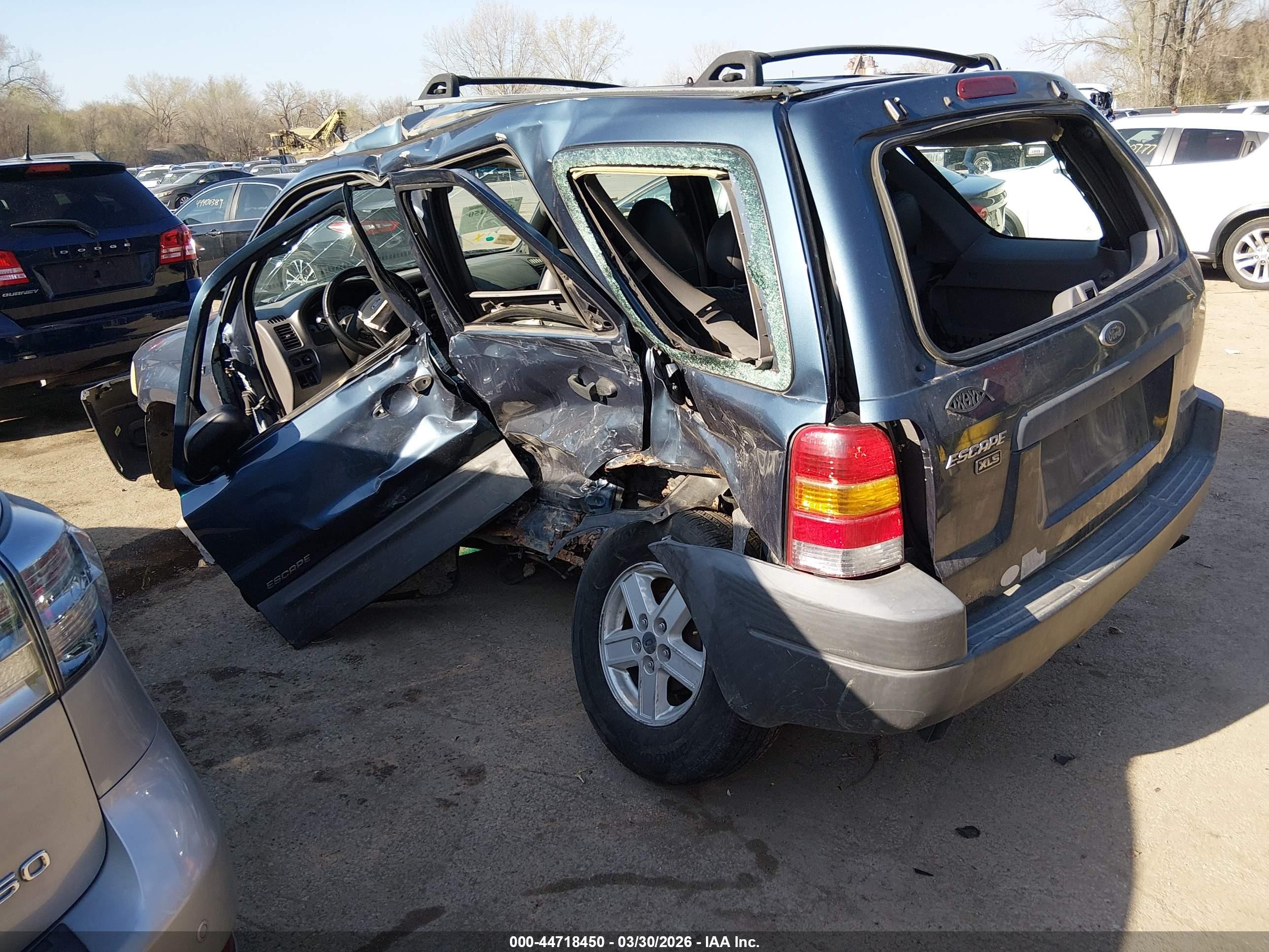 2001 Ford Escape Xls Blue vin: 1FMYU01111KA48512