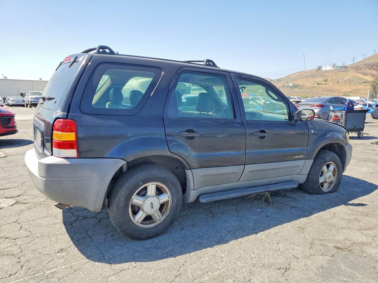 2002 Ford Escape Xls Черный vin: 1FMYU01142KA07454