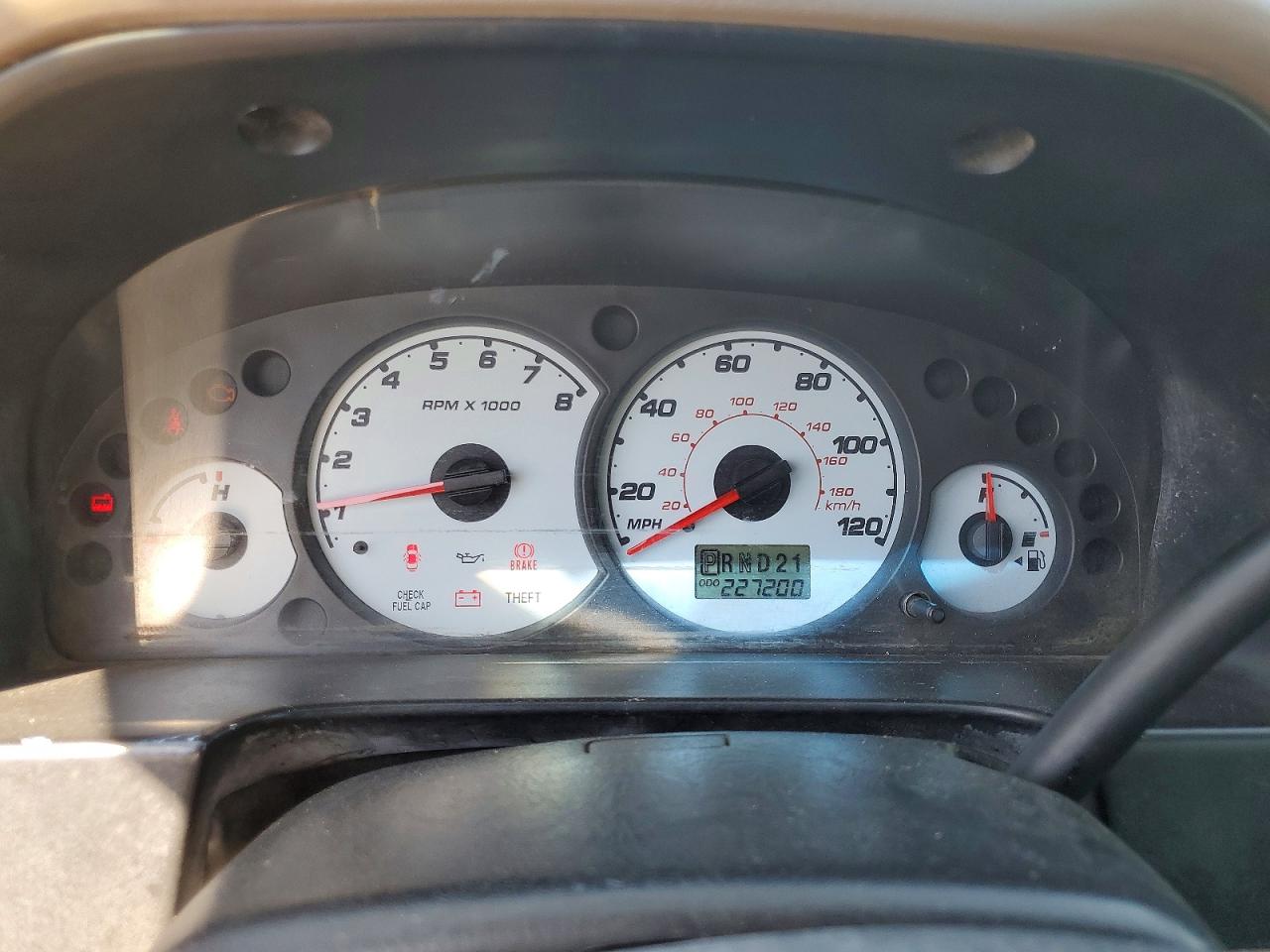 2002 Ford Escape Xls Черный vin: 1FMYU01142KA07454