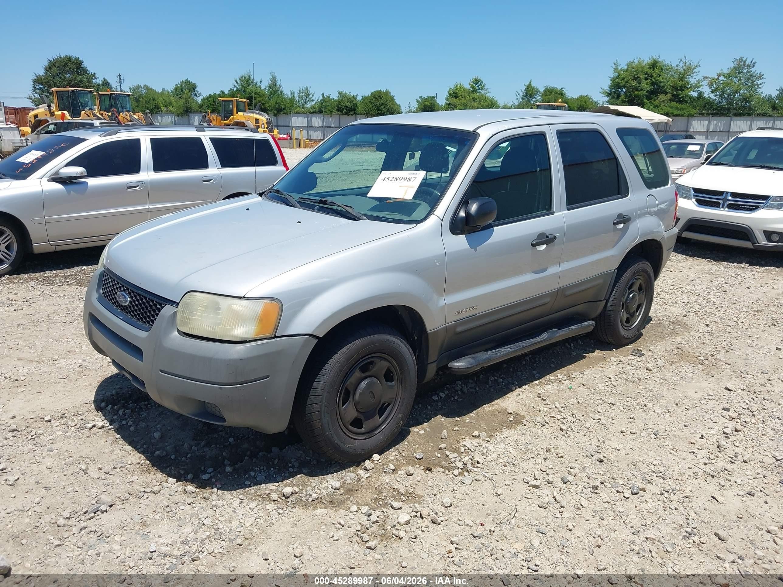 2002 Ford Escape Xls Silver vin: 1FMYU01152KA70448