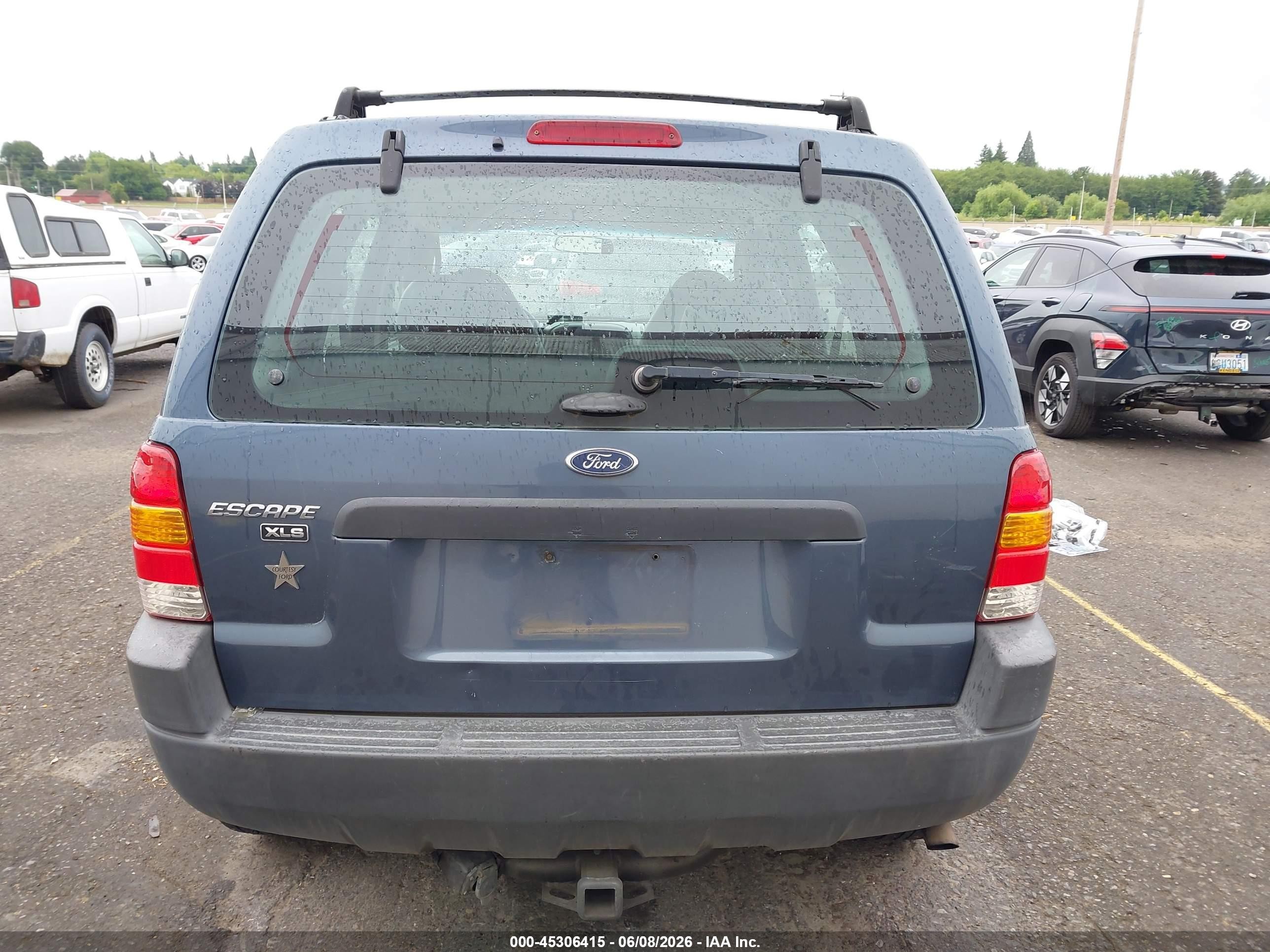 2001 Ford Escape Xls Blue vin: 1FMYU011X1KB51671
