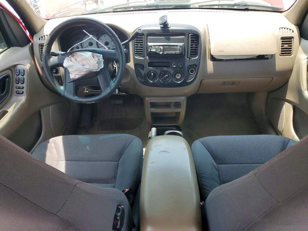 2002 Ford Escape Xls Red vin: 1FMYU011X2KB70173