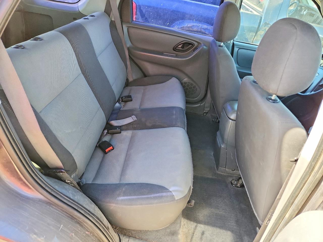 2003 Ford Escape Xls Gray vin: 1FMYU02133KB21526