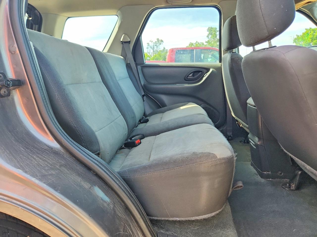 2003 Ford Escape Xls Gray vin: 1FMYU02133KB89034