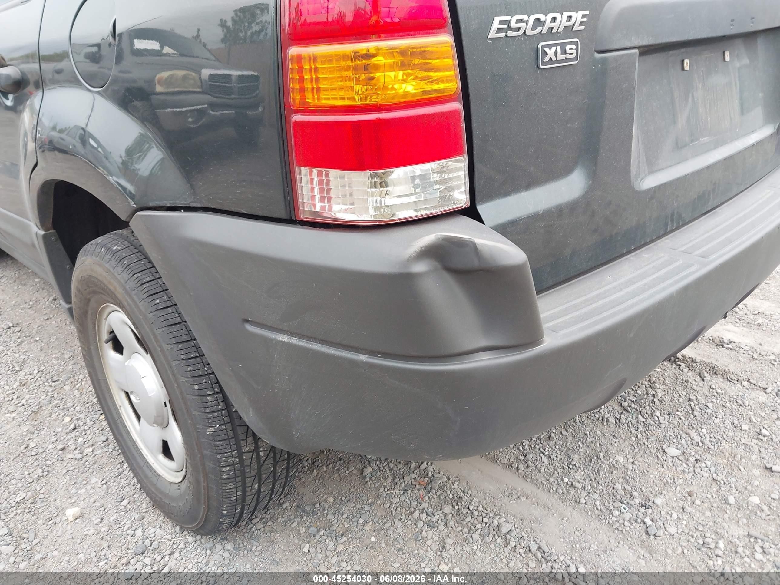 2003 Ford Escape Xls Green vin: 1FMYU02153KA40222