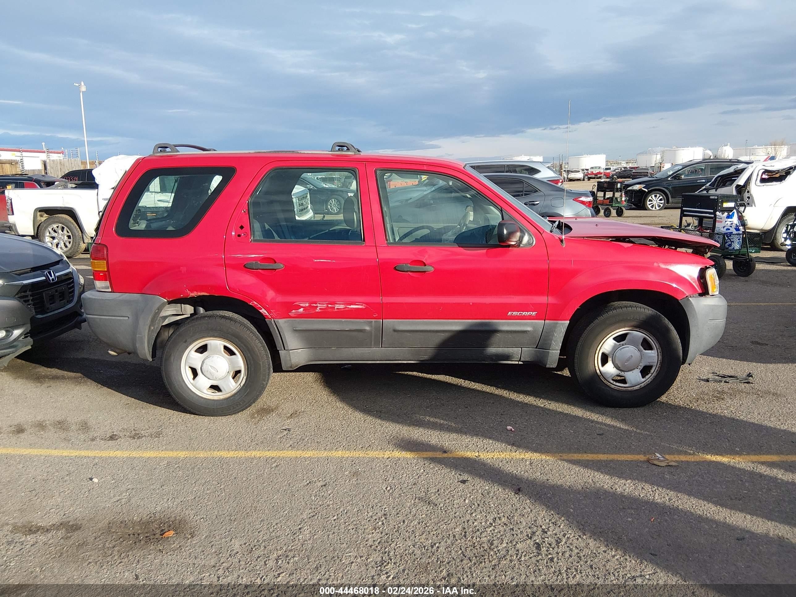 2002 Ford Escape Xls Red vin: 1FMYU02172KA40835