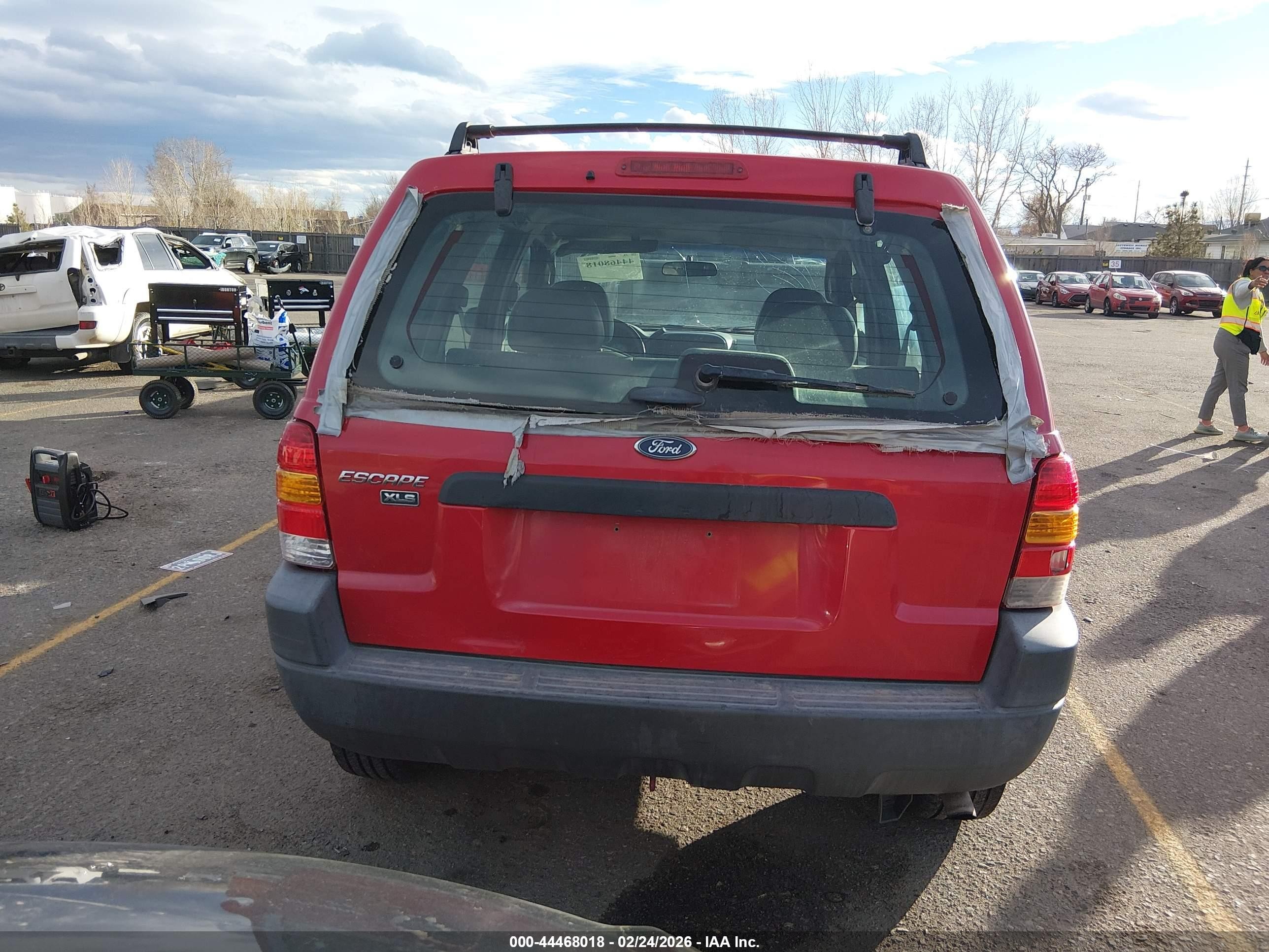 2002 Ford Escape Xls Red vin: 1FMYU02172KA40835