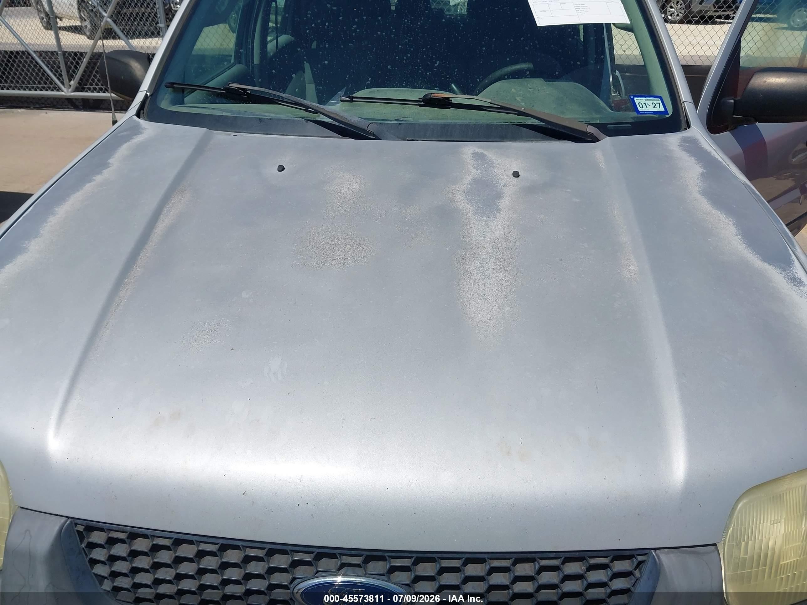 2003 Ford Escape Xls Серебряный vin: 1FMYU021X3KD40239