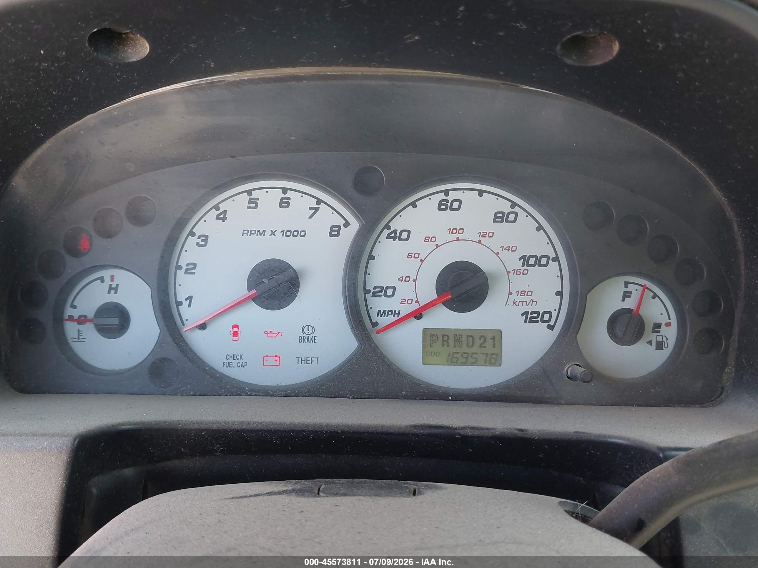 2003 Ford Escape Xls Серебряный vin: 1FMYU021X3KD40239