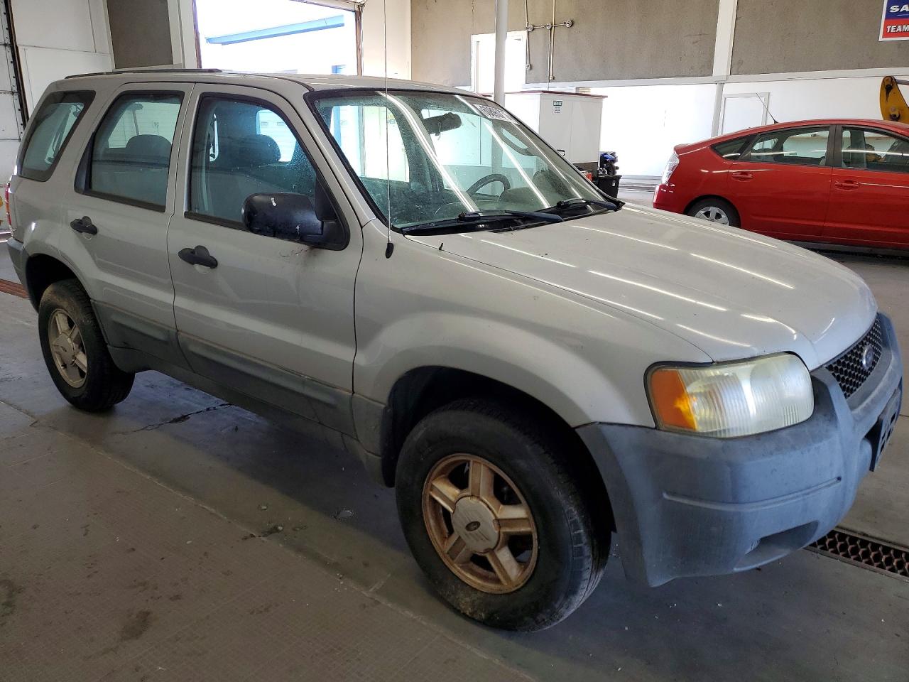 2004 Ford Escape Xls Silver vin: 1FMYU021X4KA15608