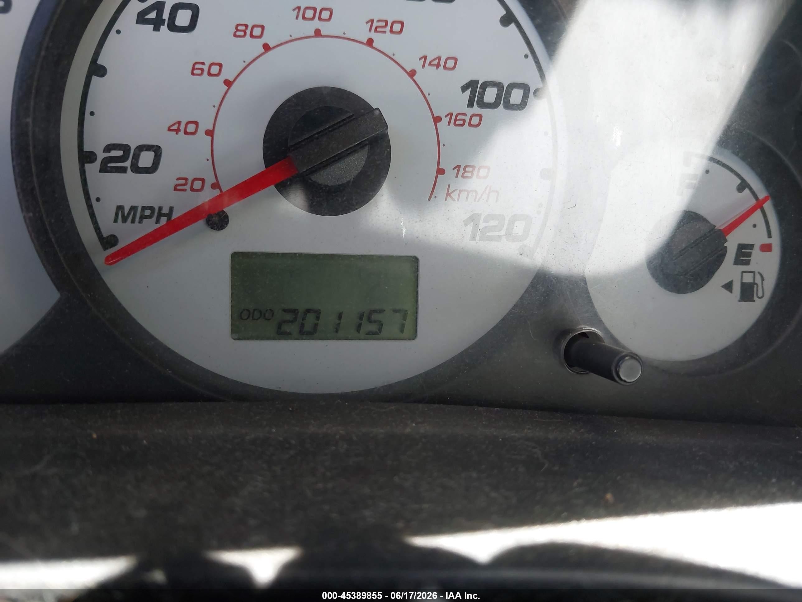 2002 Ford Escape Xls Red vin: 1FMYU02B32KB30282