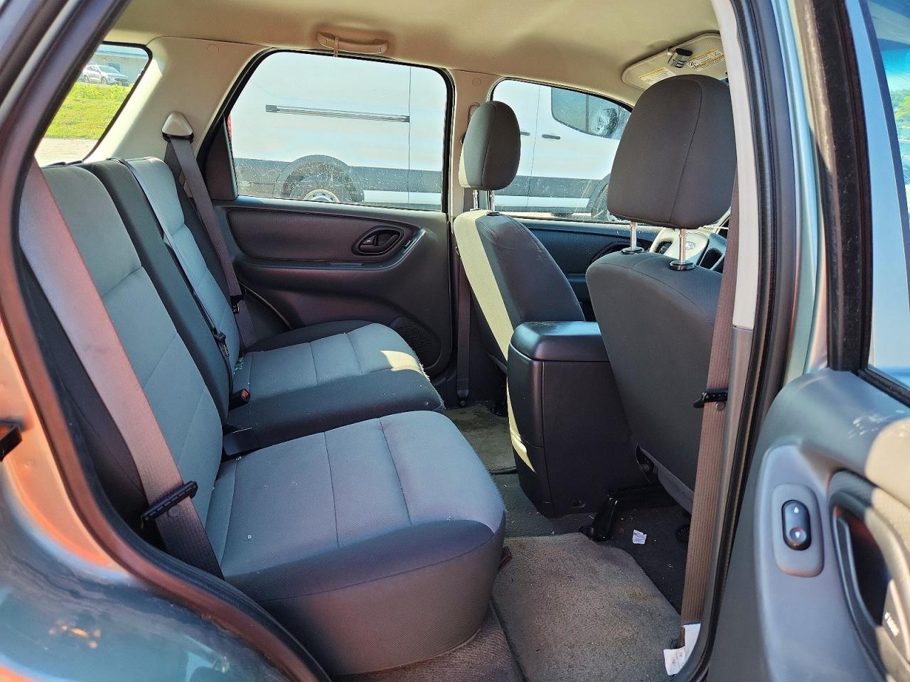 2007 Ford Escape Xls Teal vin: 1FMYU02Z27KA60410