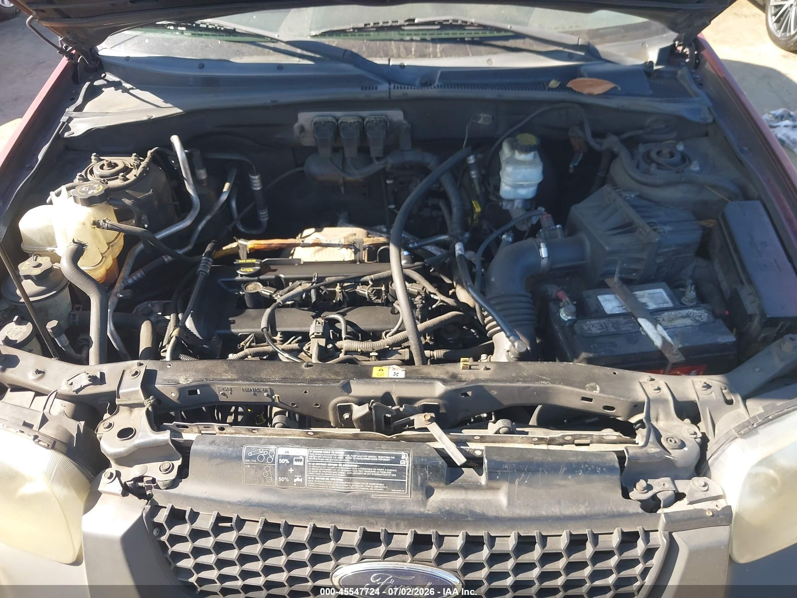 2005 Ford Escape Xls Burgundy vin: 1FMYU02Z35KB29277