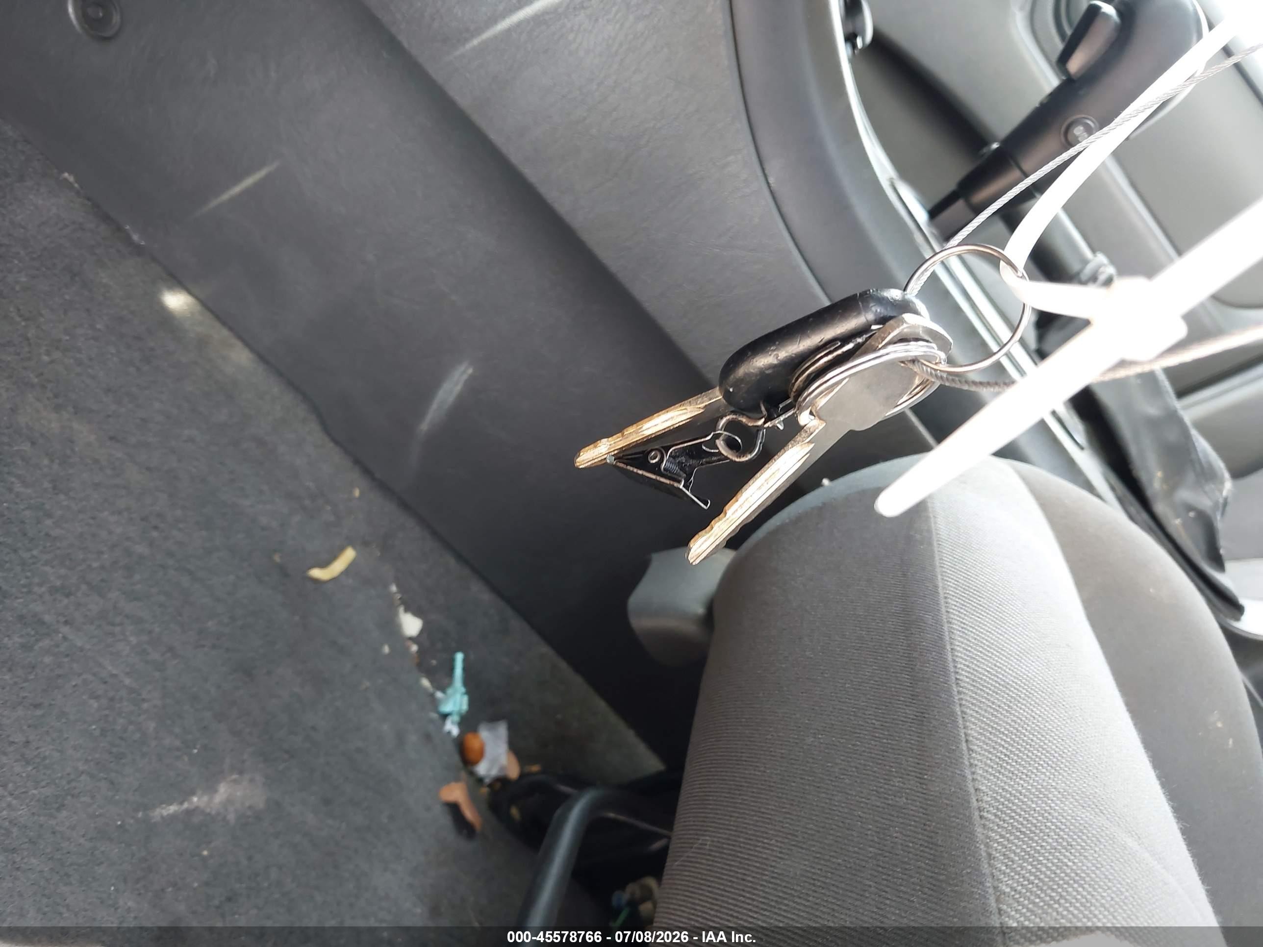 2006 Ford Escape Xls/xls Manual Silver vin: 1FMYU02Z36KA05706