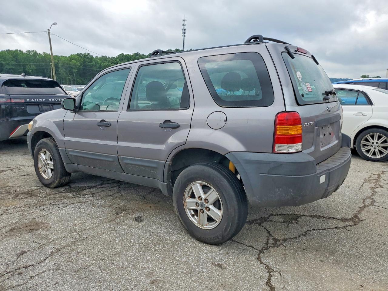 2007 Ford Escape Xls Gray vin: 1FMYU02Z47KA13069