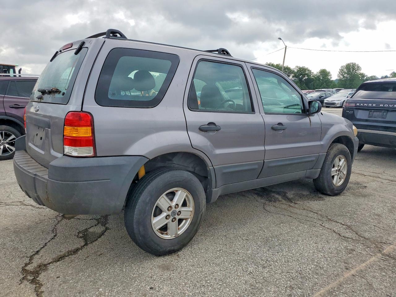 2007 Ford Escape Xls Gray vin: 1FMYU02Z47KA13069