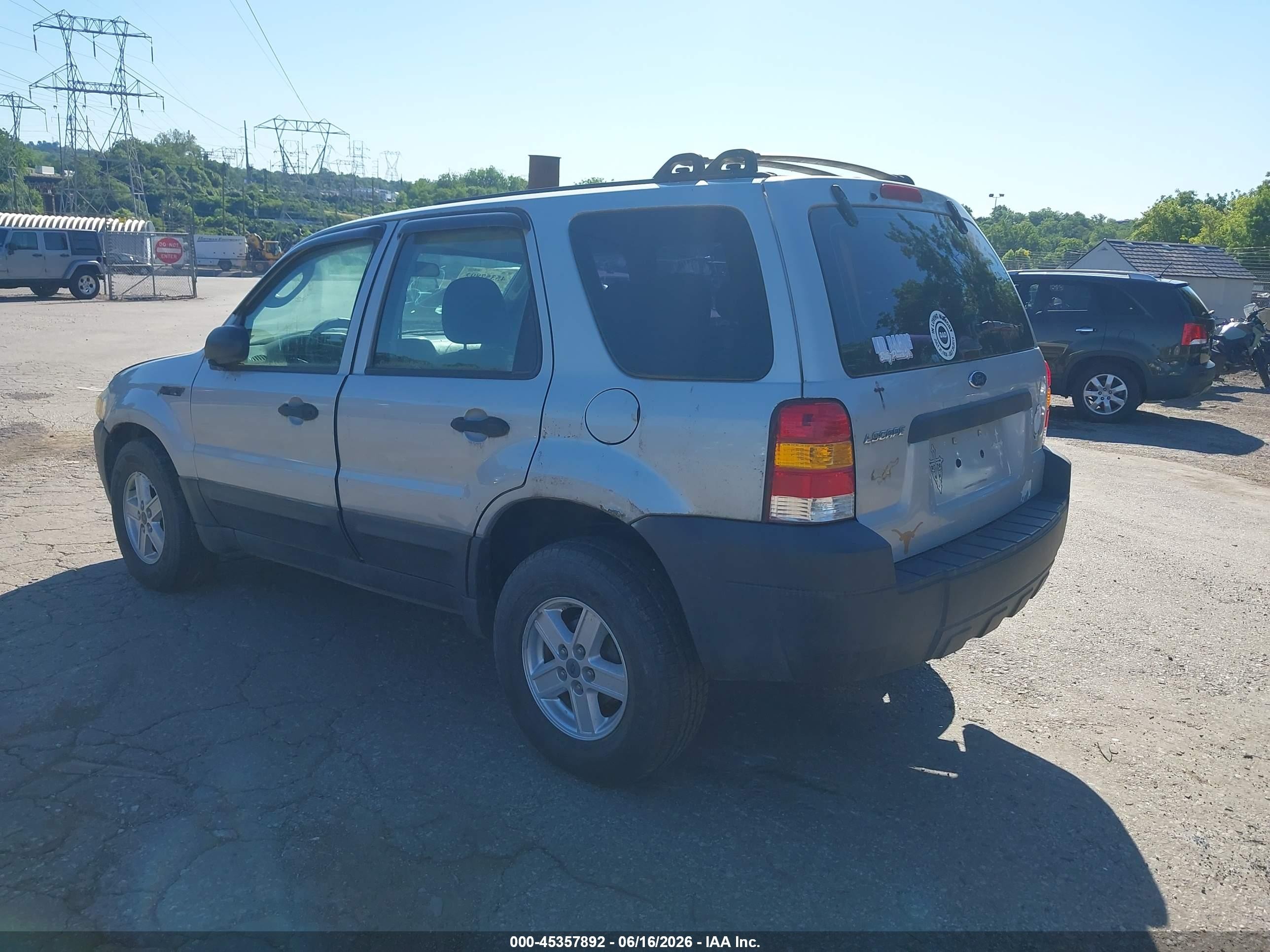 2007 Ford Escape Xls/xls Manual Silver vin: 1FMYU02Z47KB59004