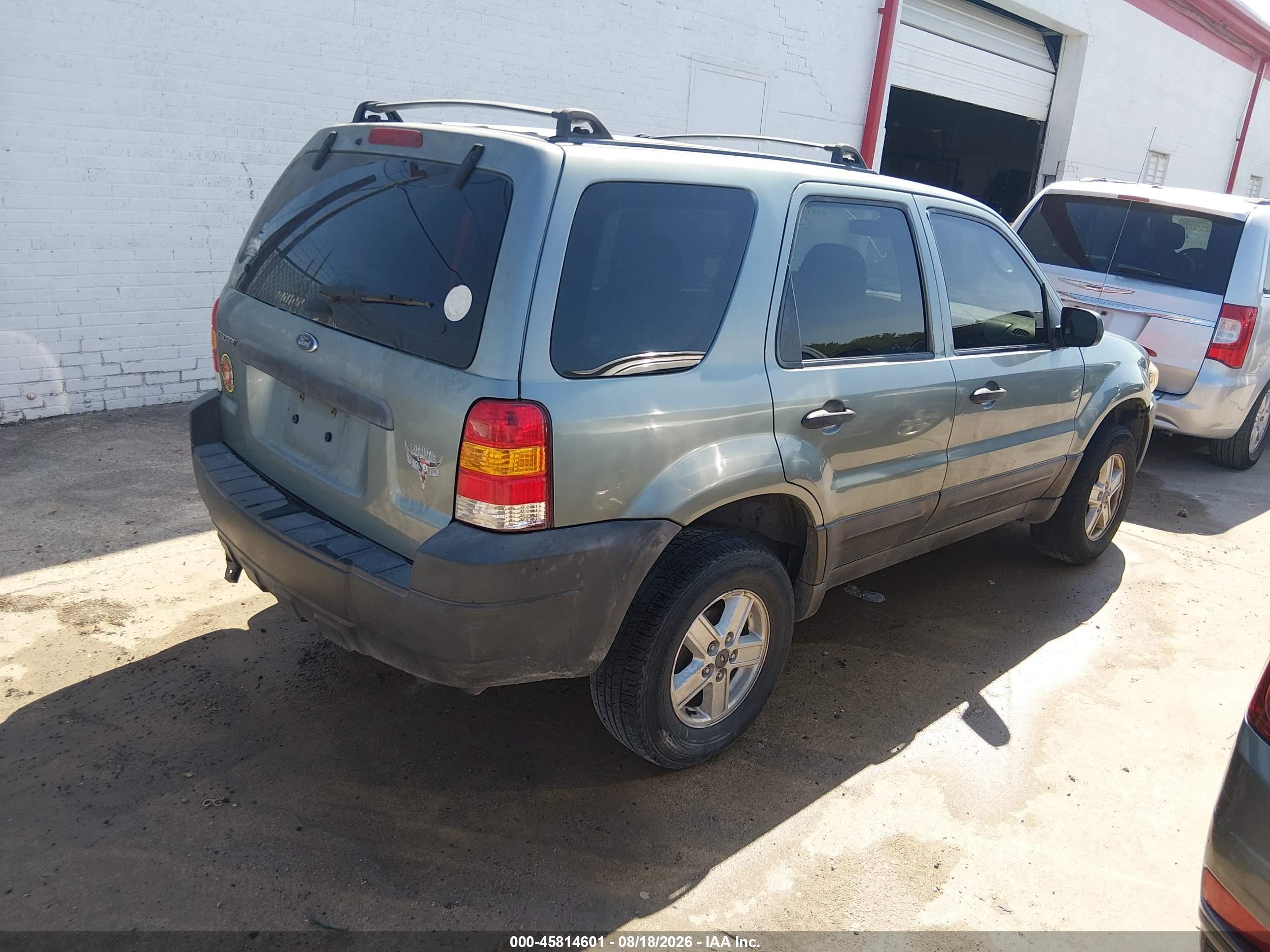 2005 Ford Escape Xls Light Blue vin: 1FMYU02Z55KD75005