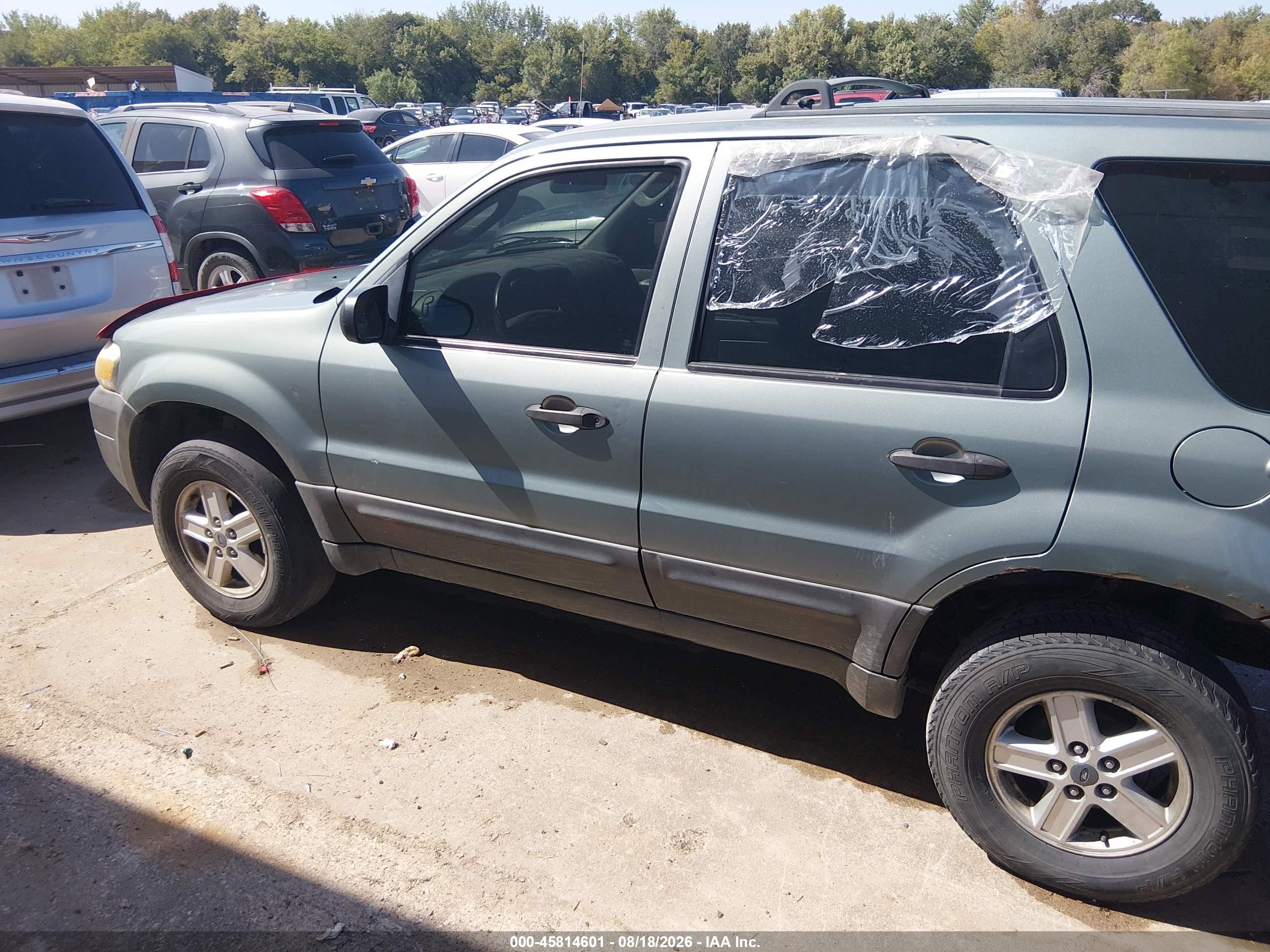 2005 Ford Escape Xls Light Blue vin: 1FMYU02Z55KD75005