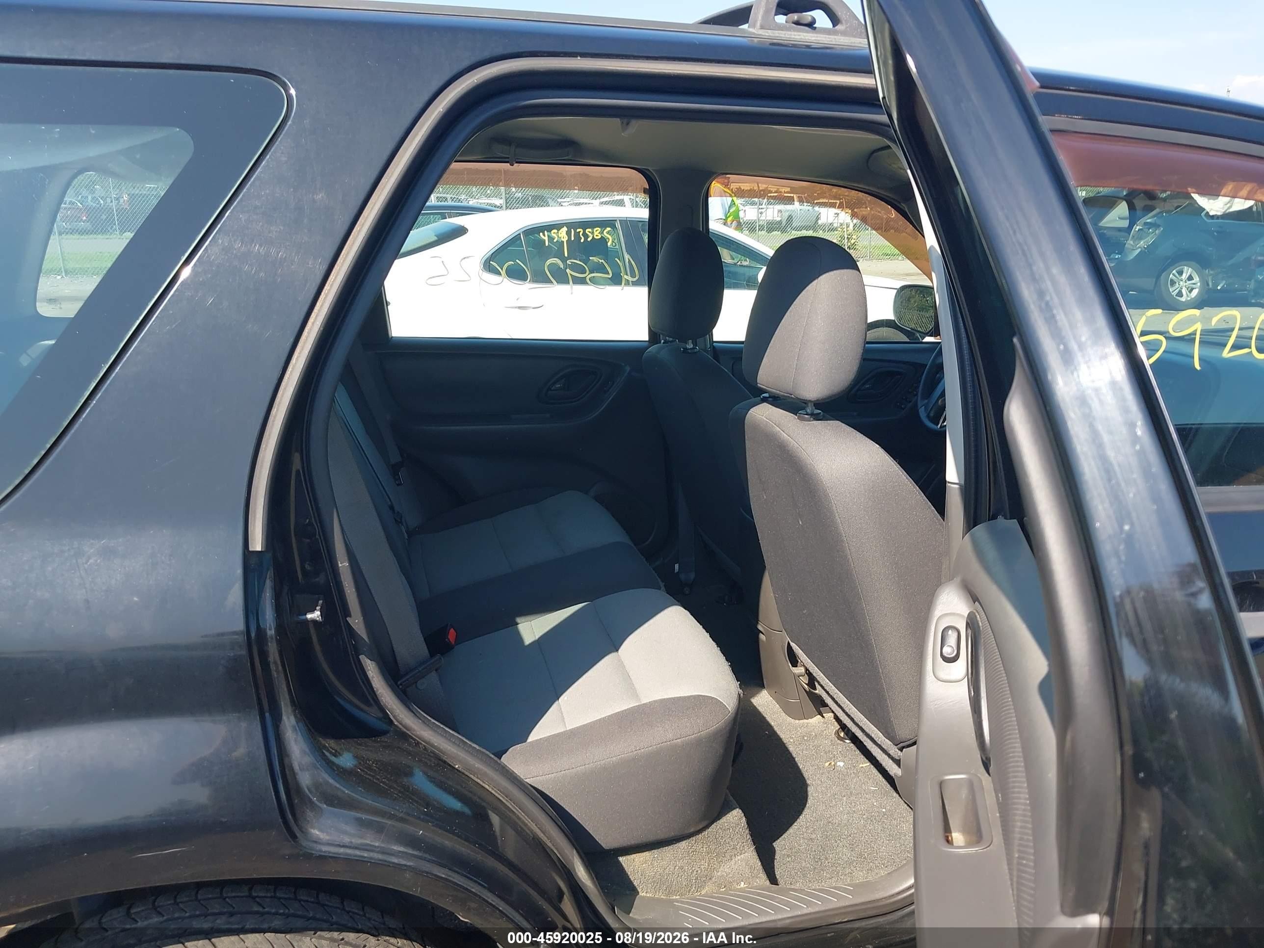2007 Ford Escape Xls/xls Manual Black vin: 1FMYU02Z57KB06635