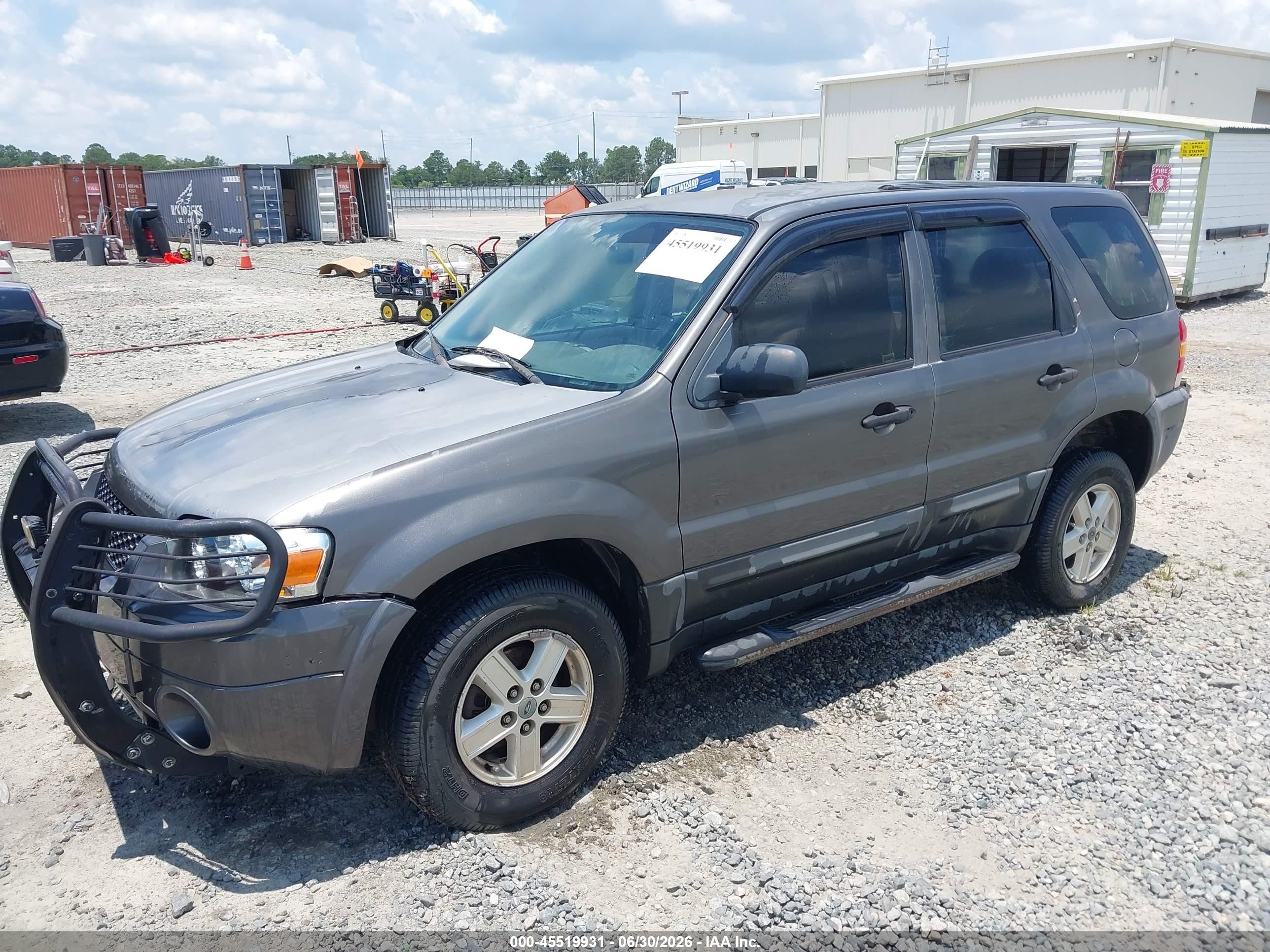 2005 Ford Escape Xls Gray vin: 1FMYU02Z65DA25998