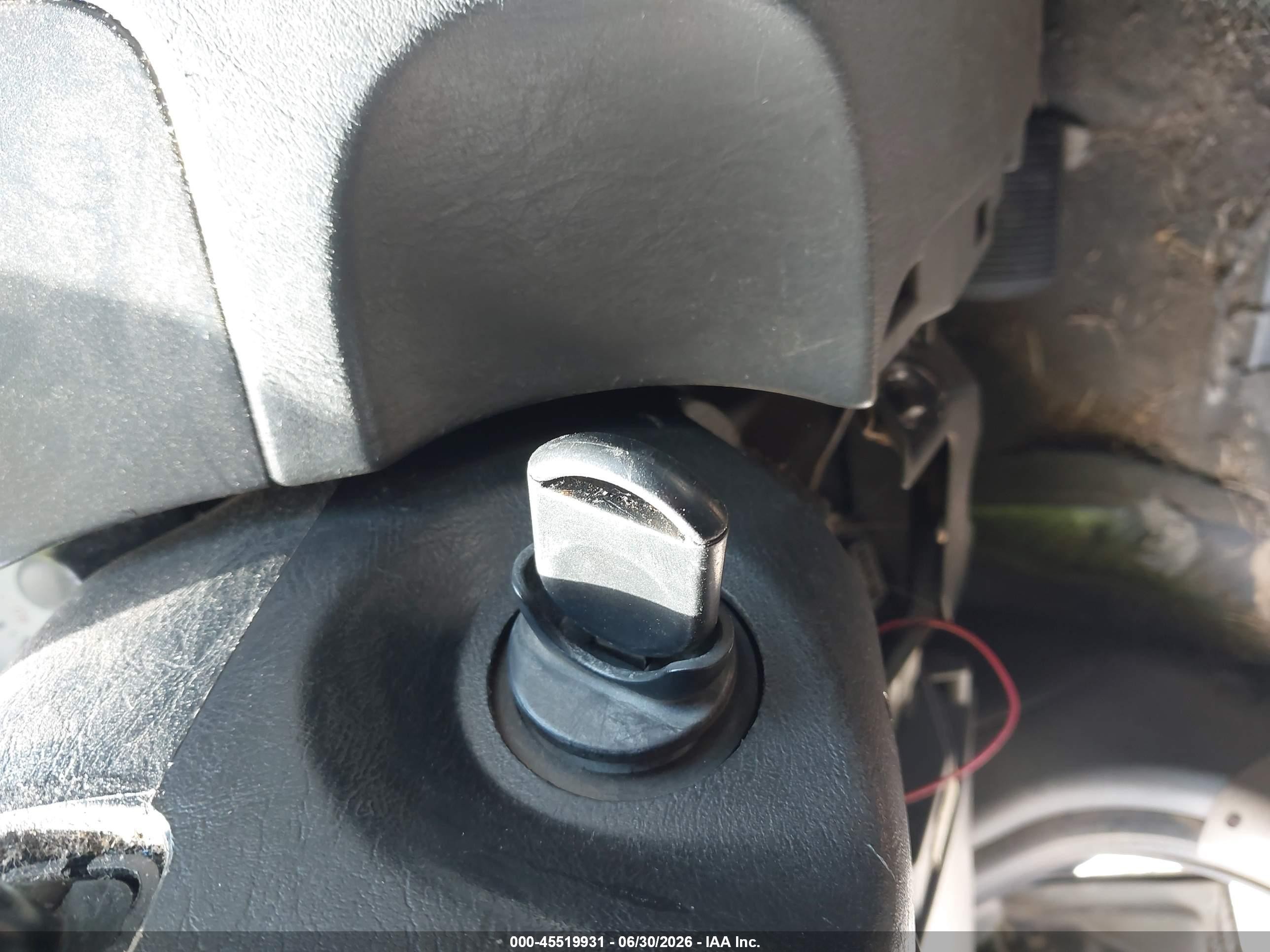 2005 Ford Escape Xls Gray vin: 1FMYU02Z65DA25998