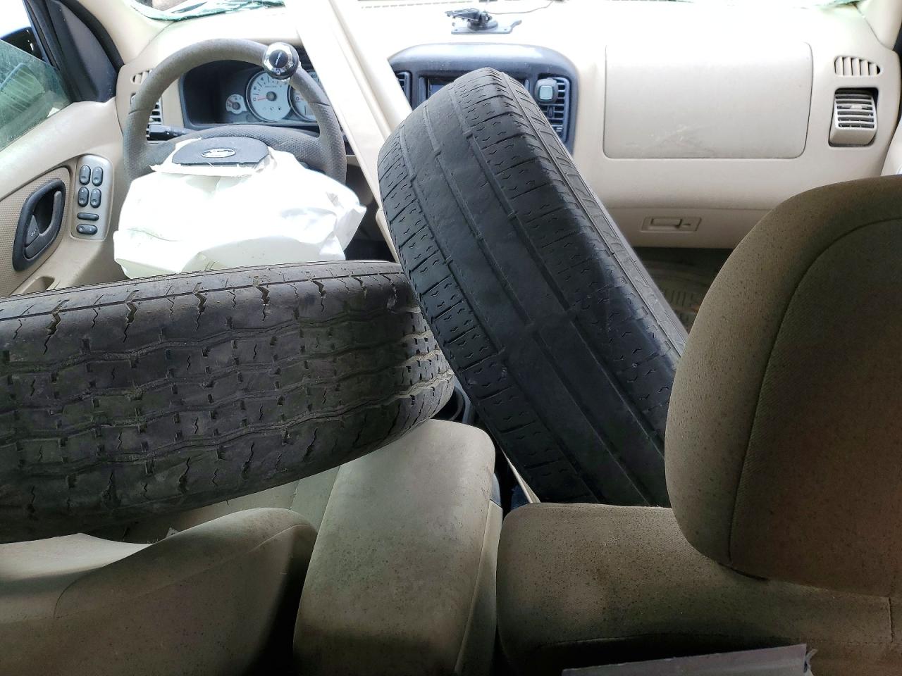 2006 Ford Escape Xls Beige vin: 1FMYU02Z66KA47268