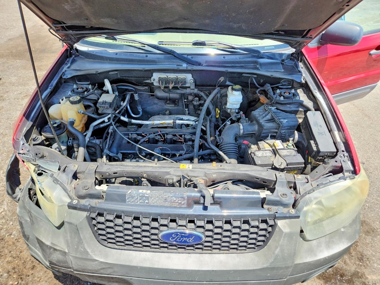 2007 Ford Escape Xls Red vin: 1FMYU02Z77KB53133