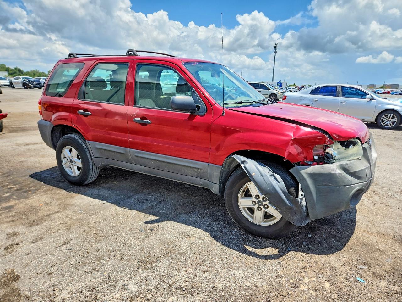 2007 Ford Escape Xls Red vin: 1FMYU02Z77KB53133