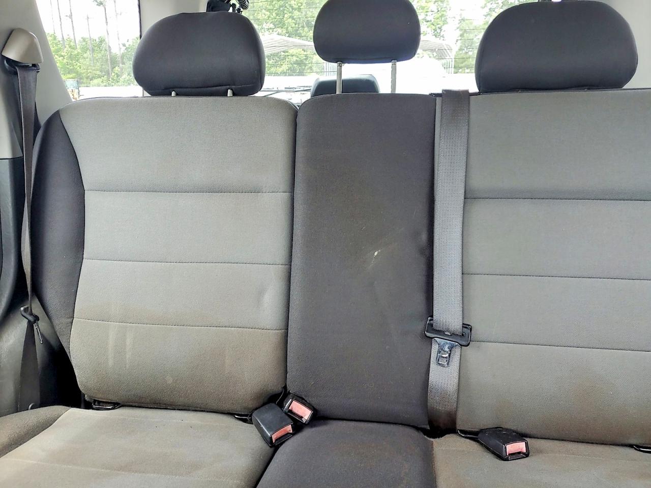 2007 Ford Escape Xls White vin: 1FMYU02Z77KB80851