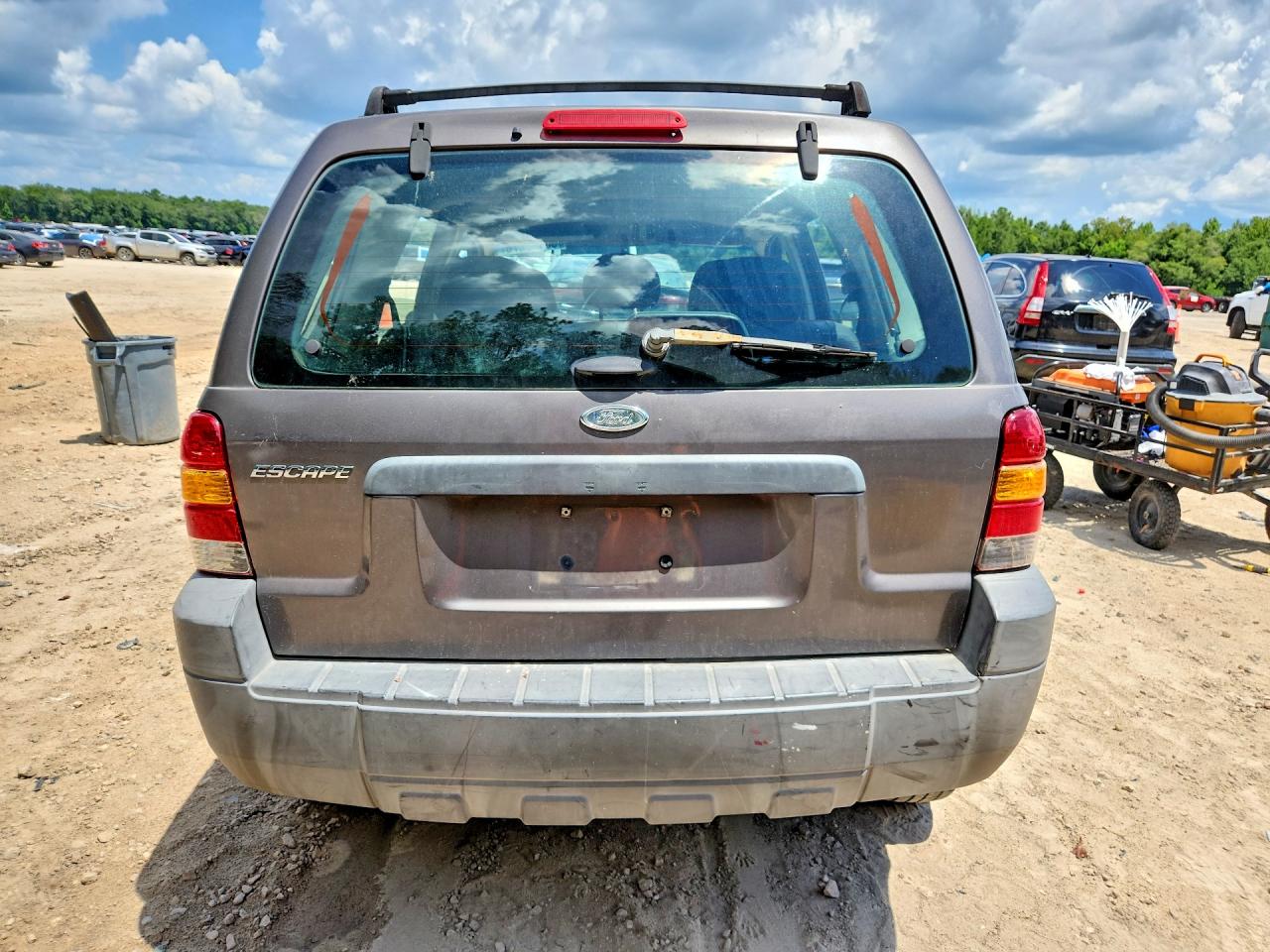2005 Ford Escape Xls Gray vin: 1FMYU02Z85KB49315