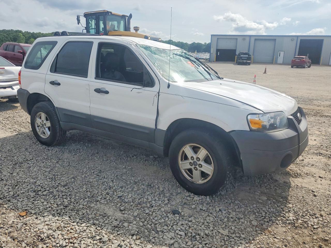 2007 Ford Escape Xls White vin: 1FMYU02Z87KA93167