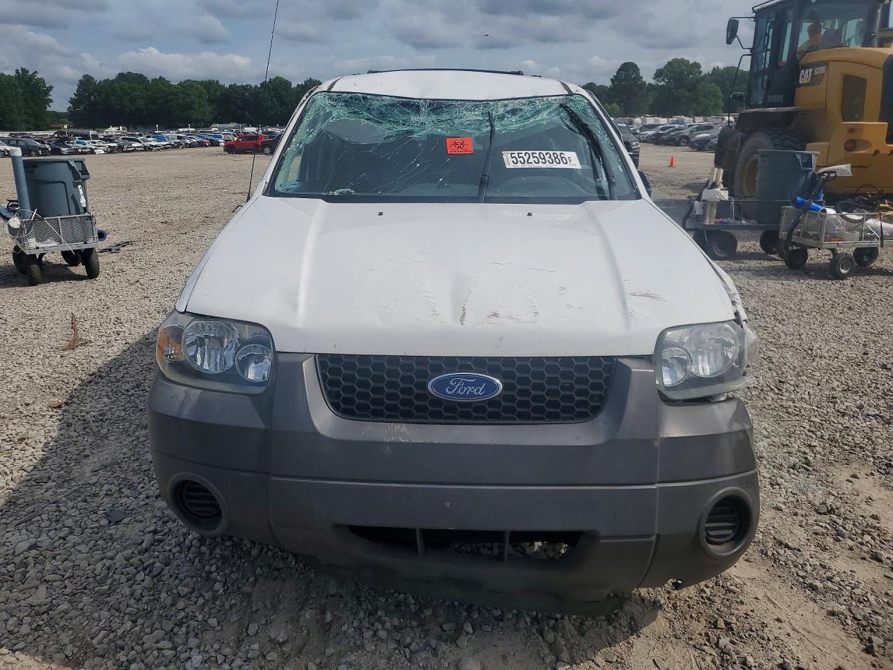 2007 Ford Escape Xls White vin: 1FMYU02Z87KA93167