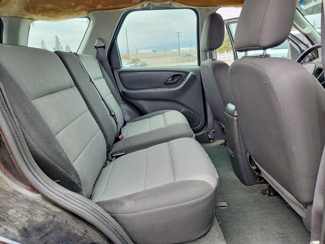 2006 Ford Escape Xls Черный vin: 1FMYU02Z96KA55476