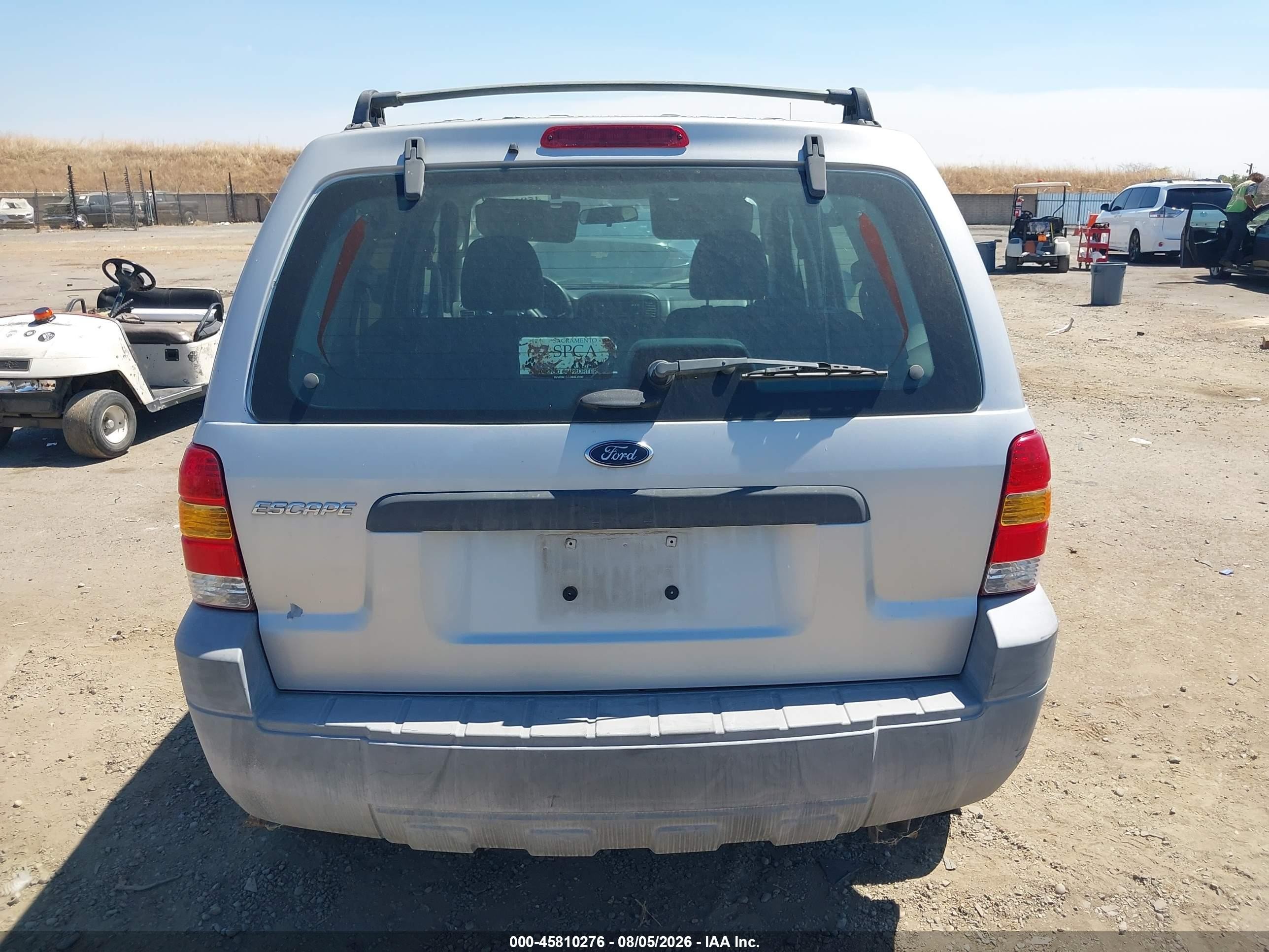 2005 Ford Escape Xls Silver vin: 1FMYU02ZX5KA84225