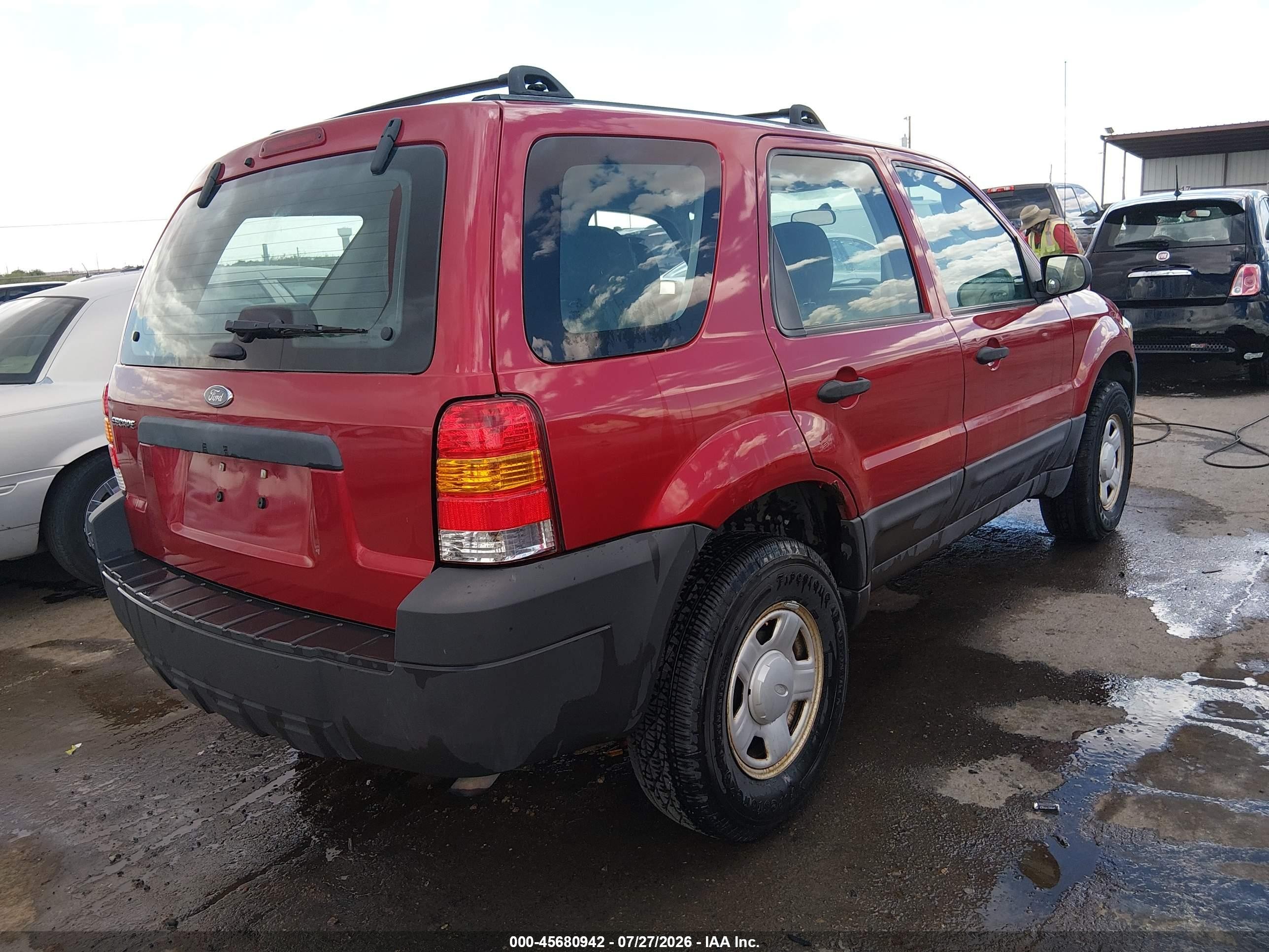 2005 Ford Escape Xls Red vin: 1FMYU02ZX5KE49020