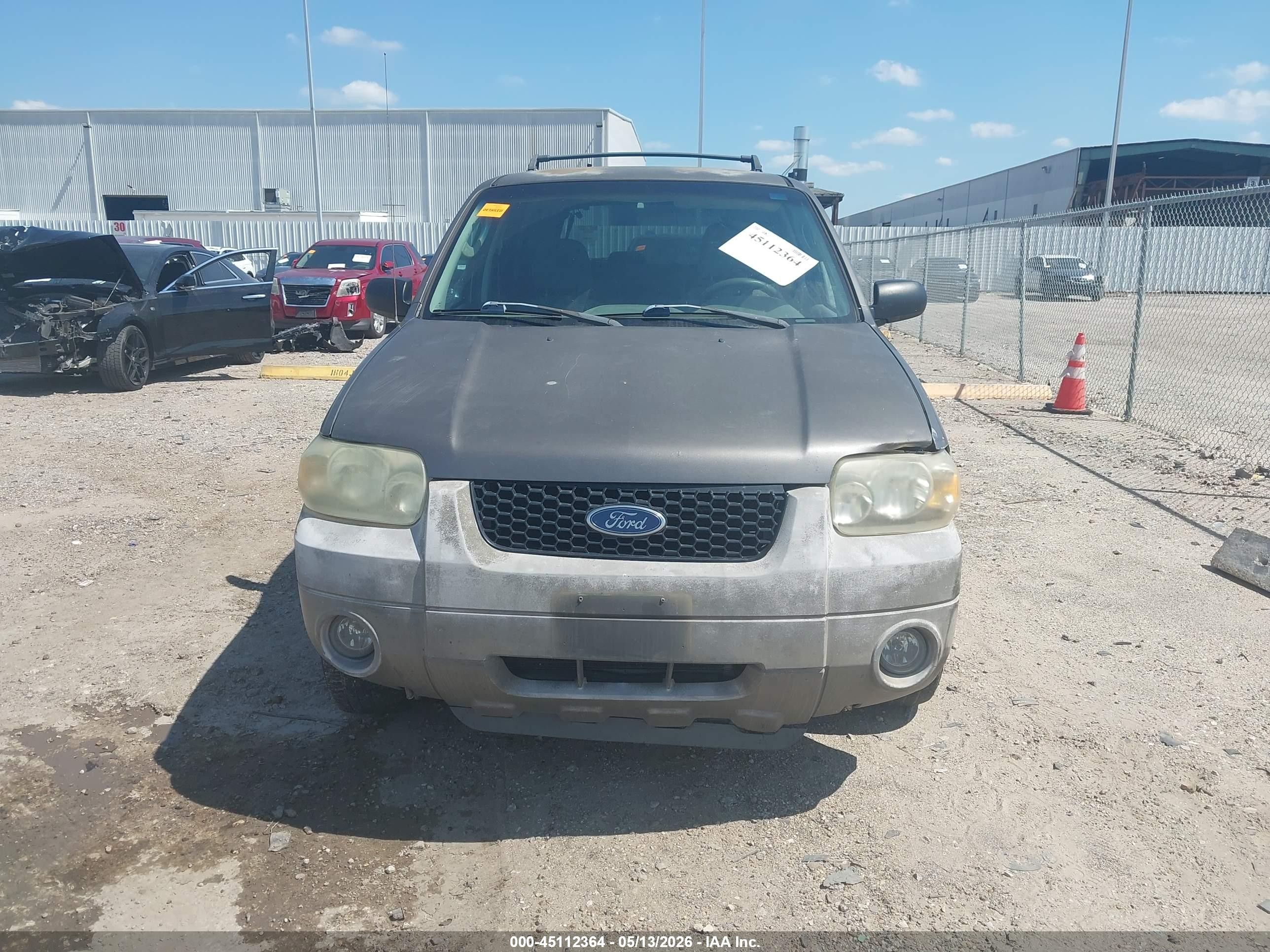 2005 Ford Escape Xlt Gray vin: 1FMYU03105KA23362