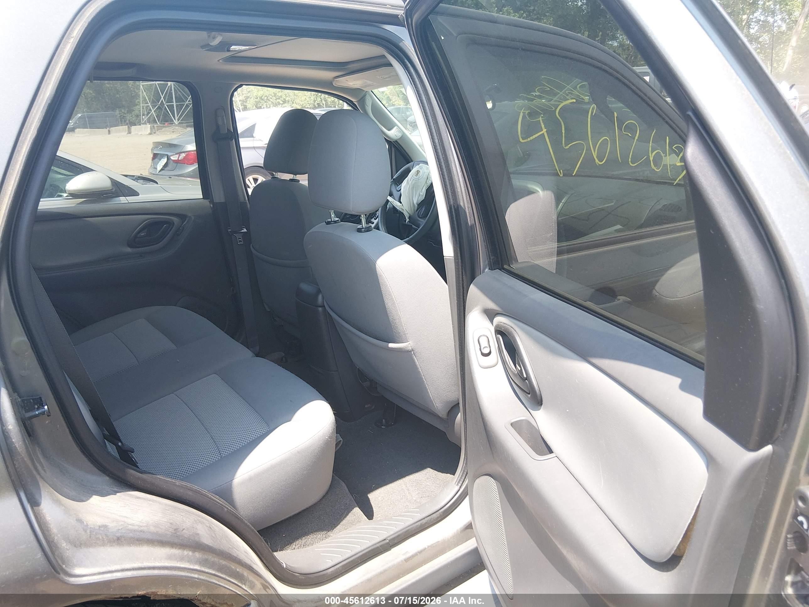 2005 Ford Escape Xlt Серый vin: 1FMYU03105KE40948