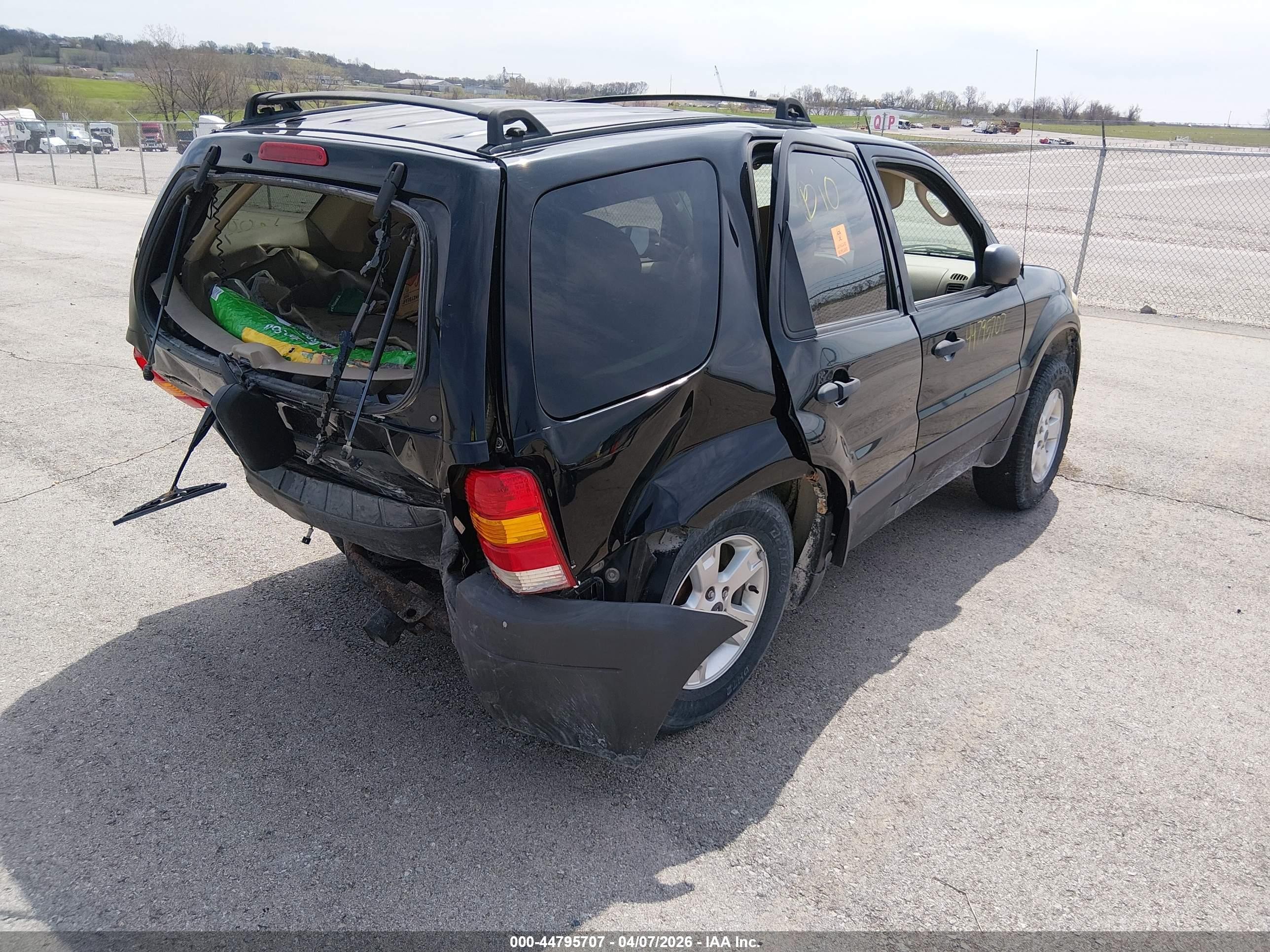 2007 Ford Escape Xlt/xlt Sport Black vin: 1FMYU03107KB17079