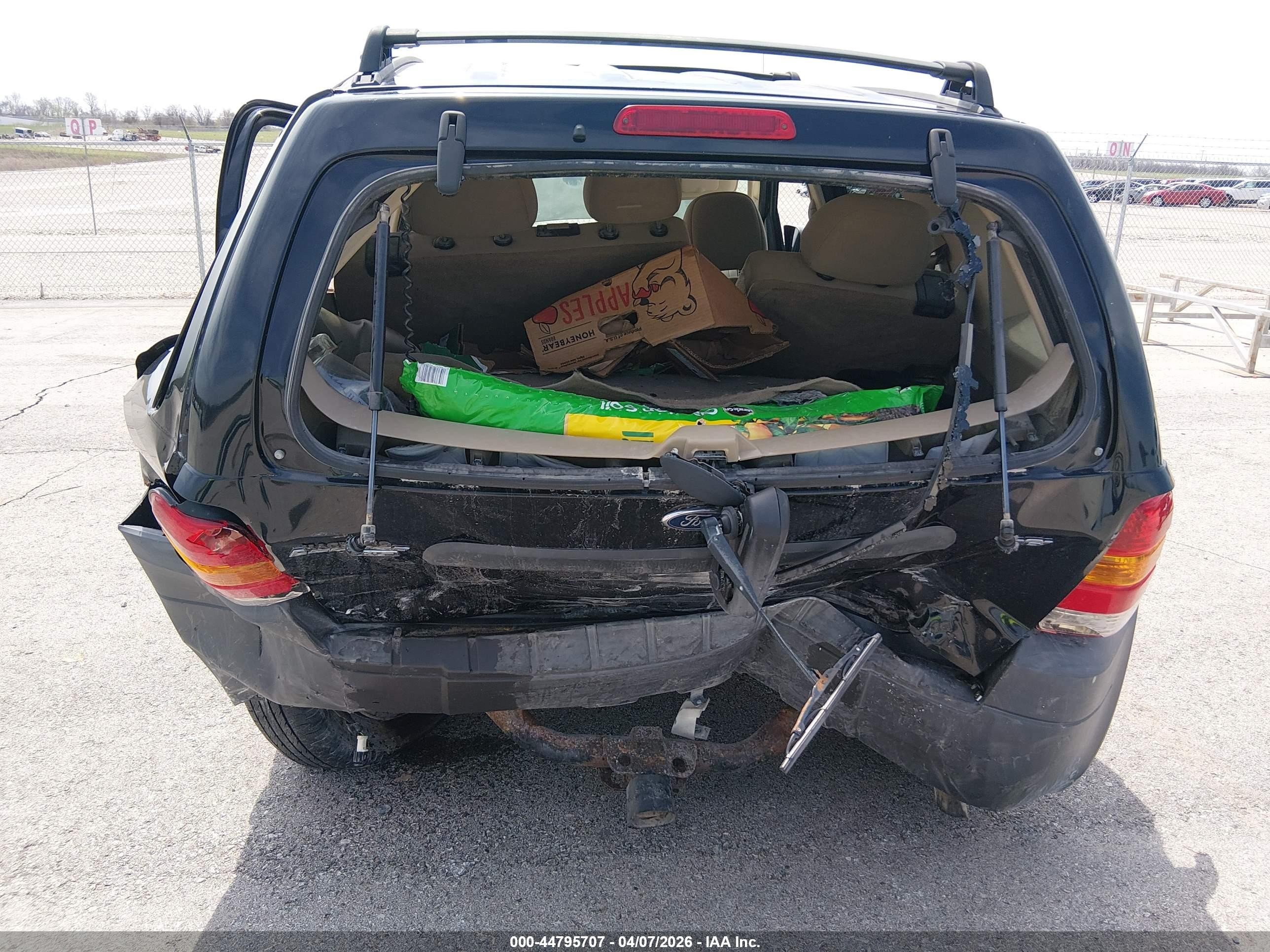 2007 Ford Escape Xlt/xlt Sport Black vin: 1FMYU03107KB17079