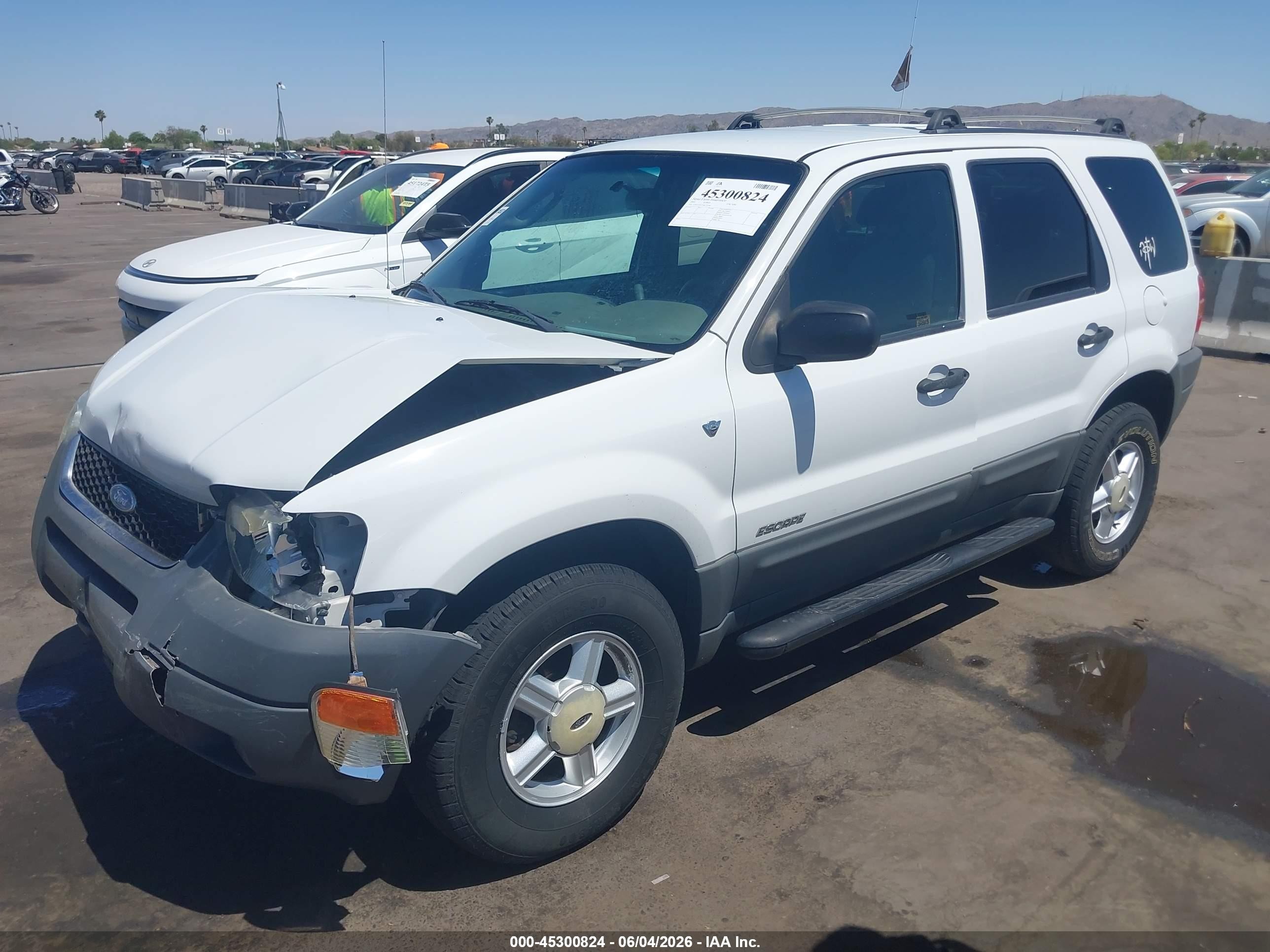 2001 Ford Escape Xlt White vin: 1FMYU03111KC23340