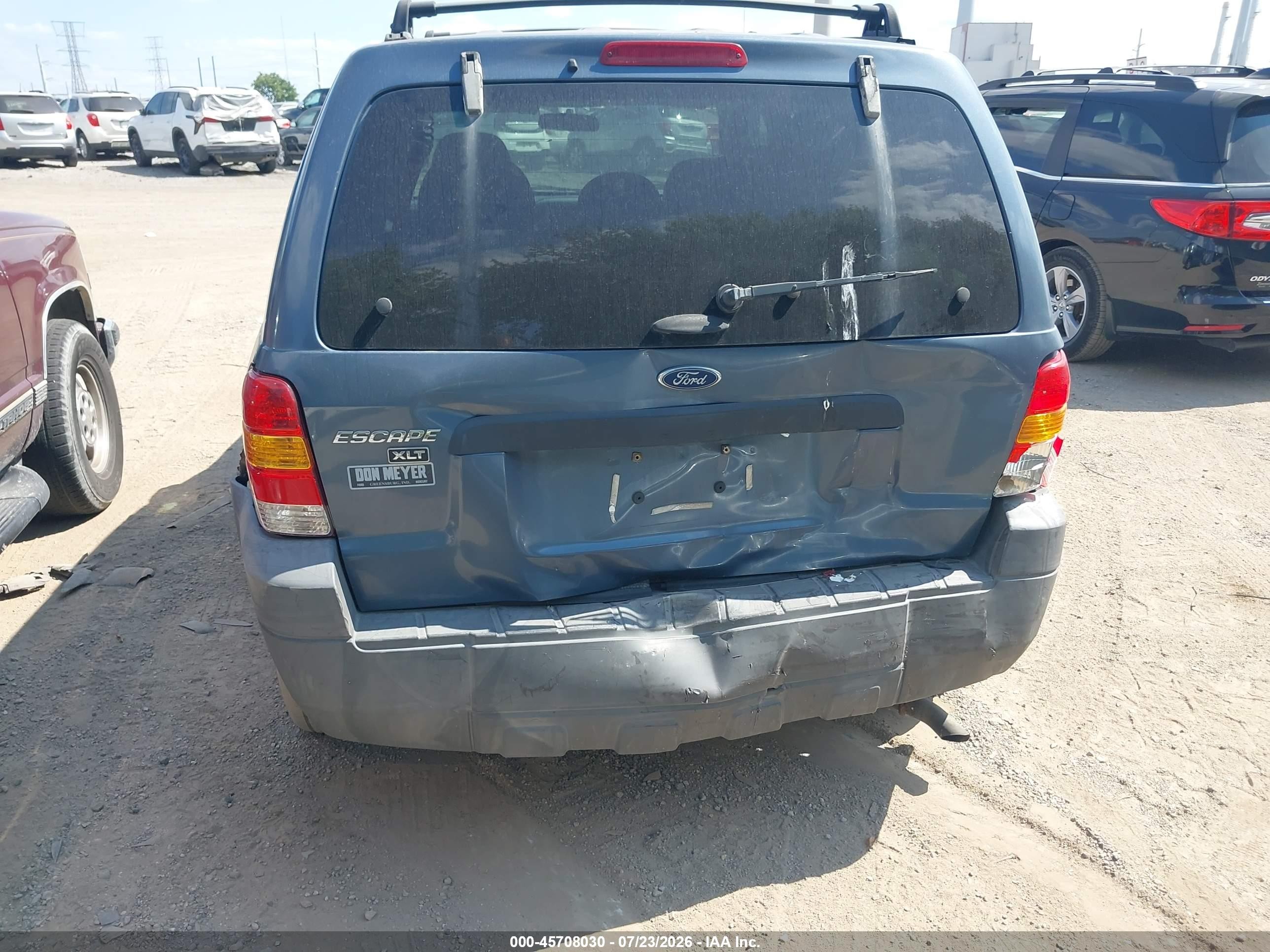 2005 Ford Escape Xlt Blue vin: 1FMYU03115KA35794