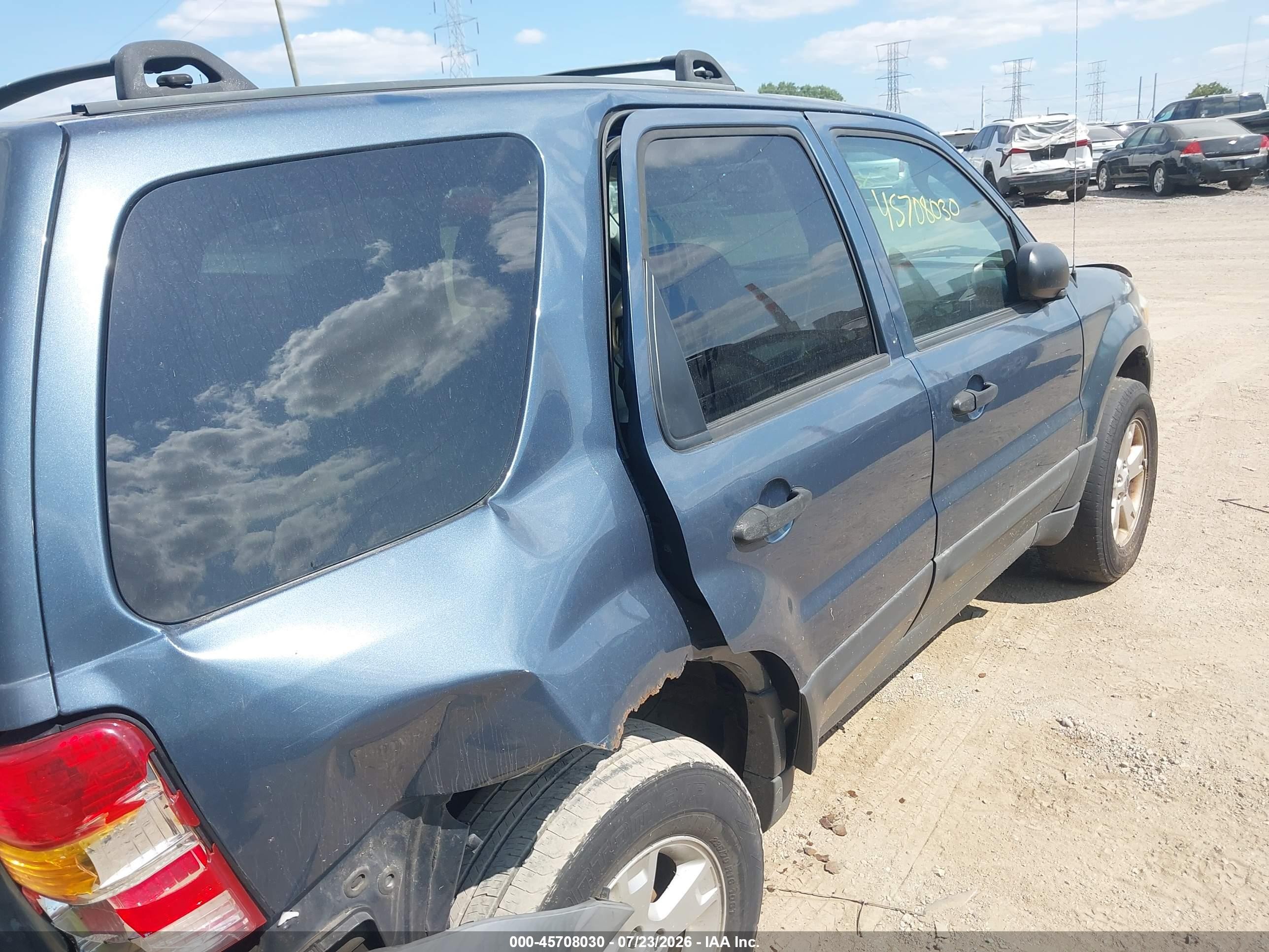 2005 Ford Escape Xlt Blue vin: 1FMYU03115KA35794