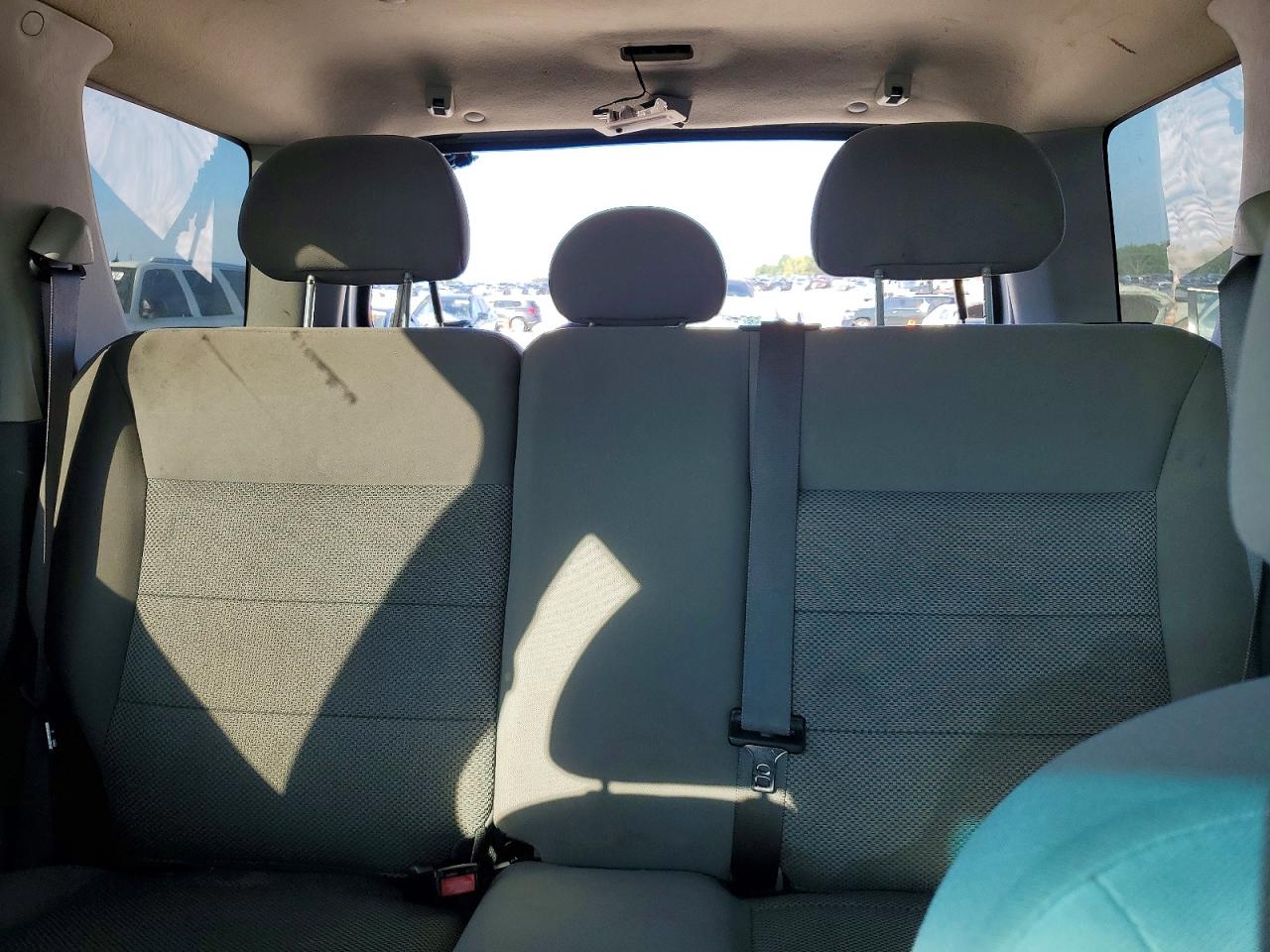 2005 Ford Escape Xlt Серебряный vin: 1FMYU03115KD51292