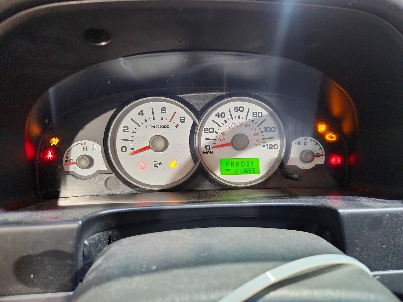 2007 Ford Escape Xlt Red vin: 1FMYU03117KA06489