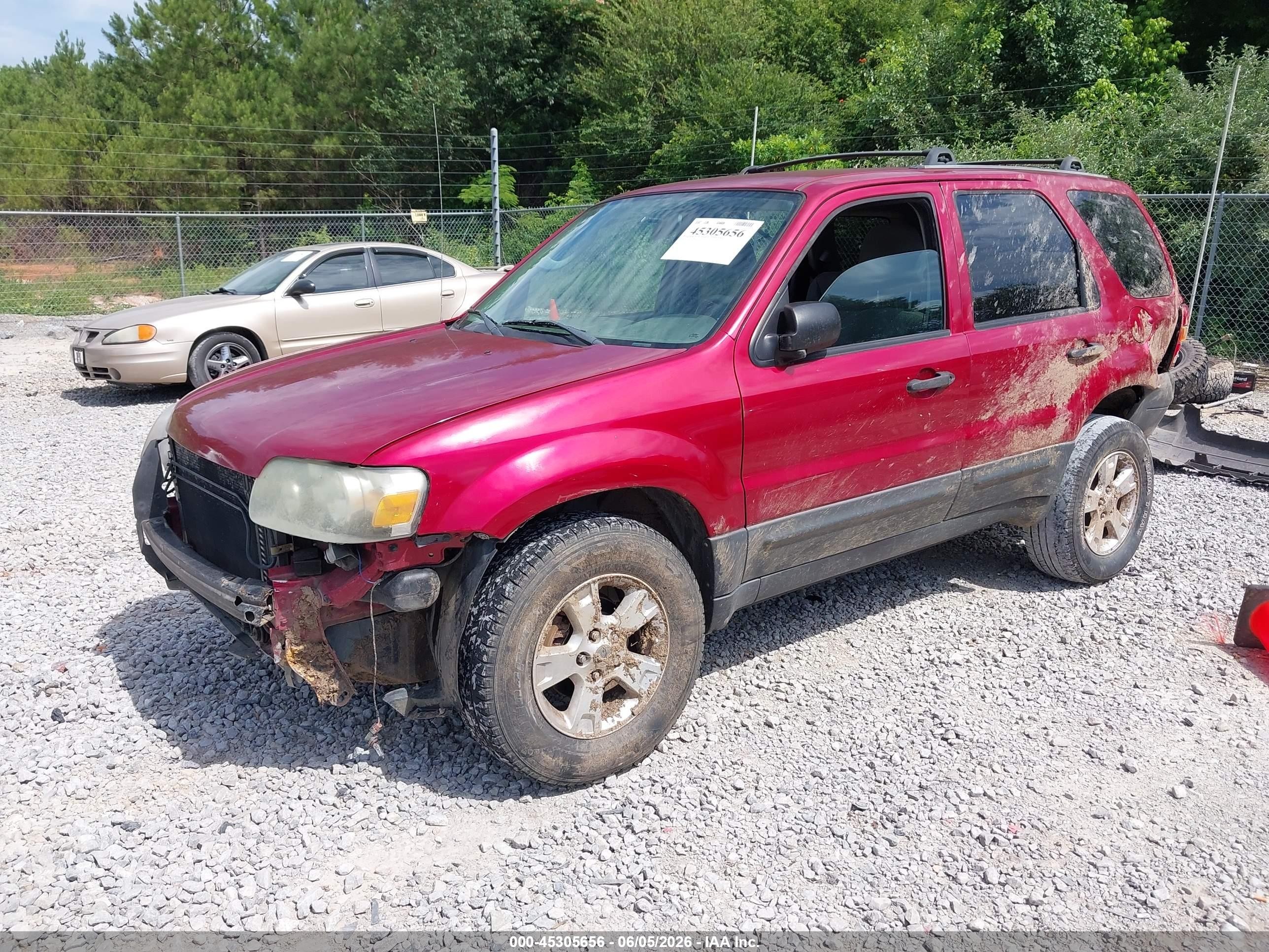 2005 Ford Escape Xlt Red vin: 1FMYU03125KA14534