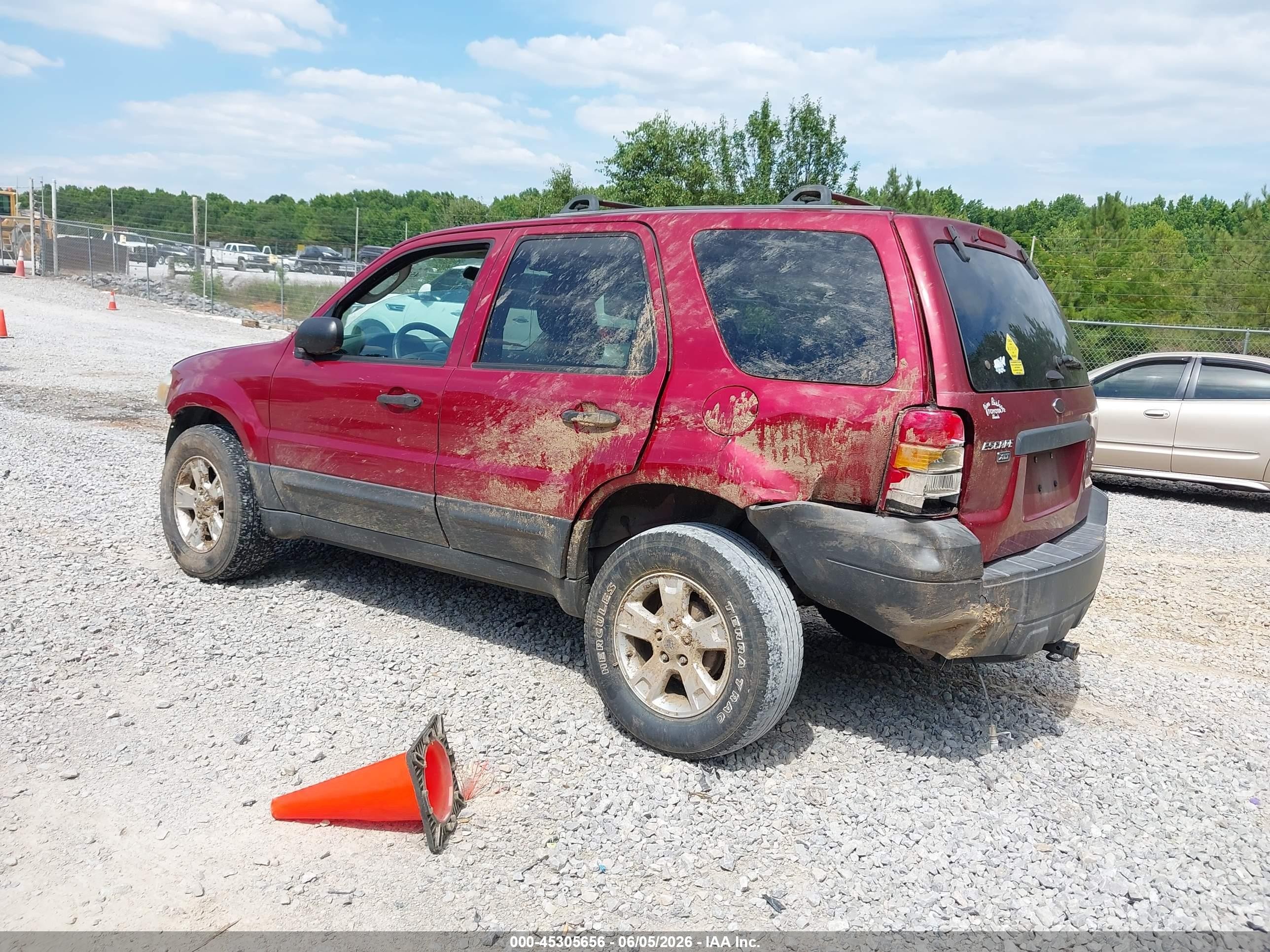 2005 Ford Escape Xlt Red vin: 1FMYU03125KA14534