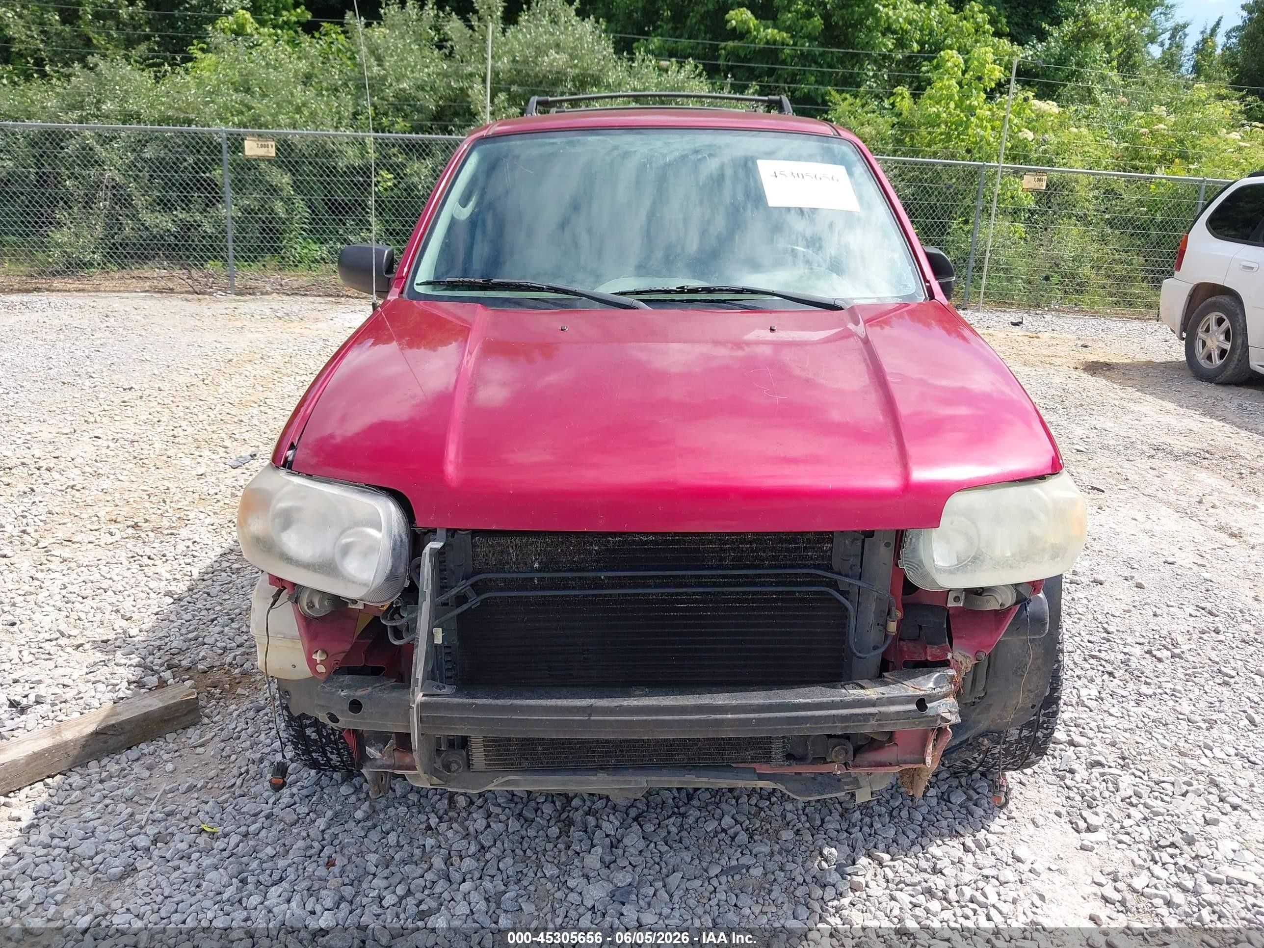 2005 Ford Escape Xlt Red vin: 1FMYU03125KA14534