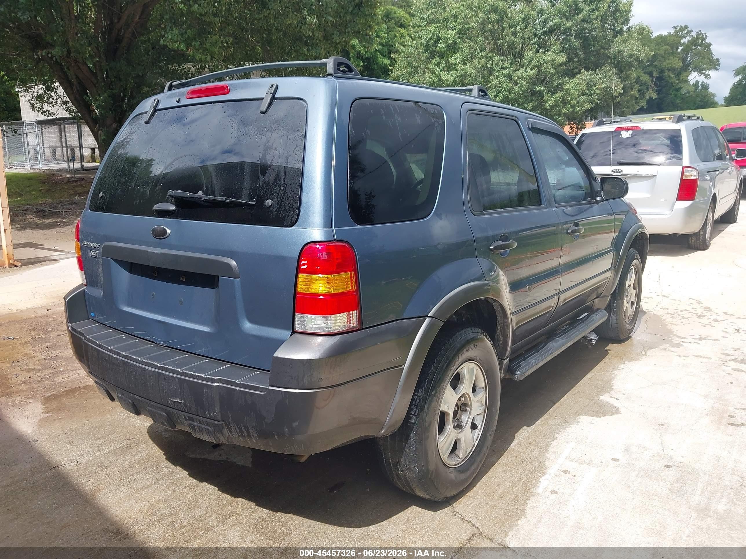 2005 Ford Escape Xlt Blue vin: 1FMYU03125KA39482